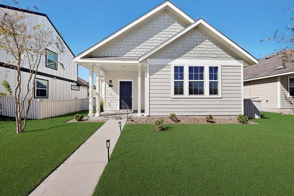 Single Family Residence