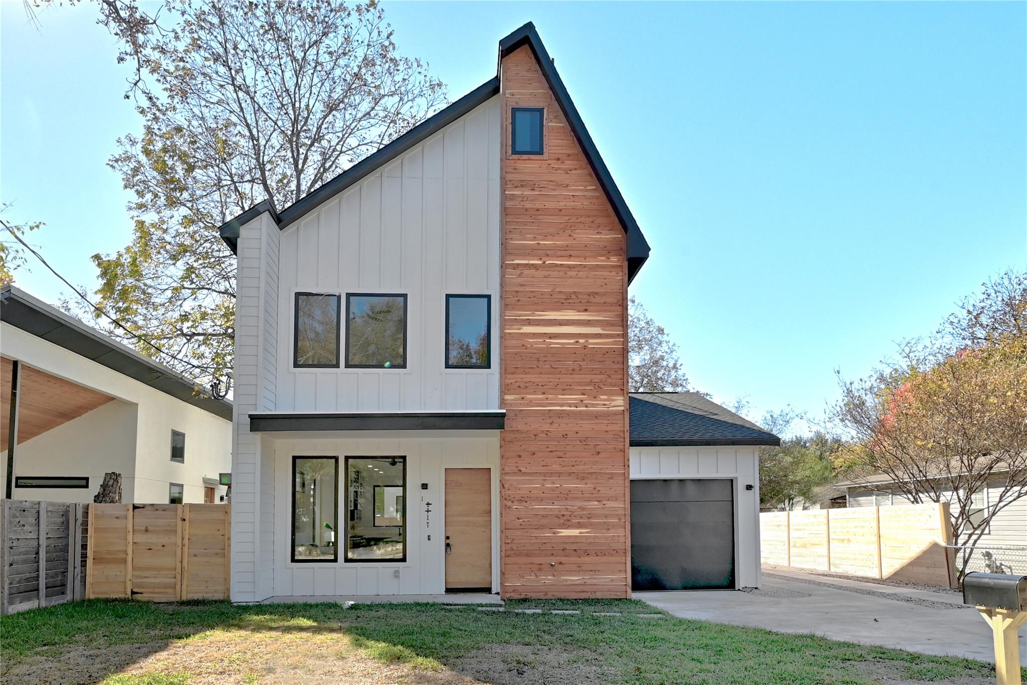 Single Family Residence