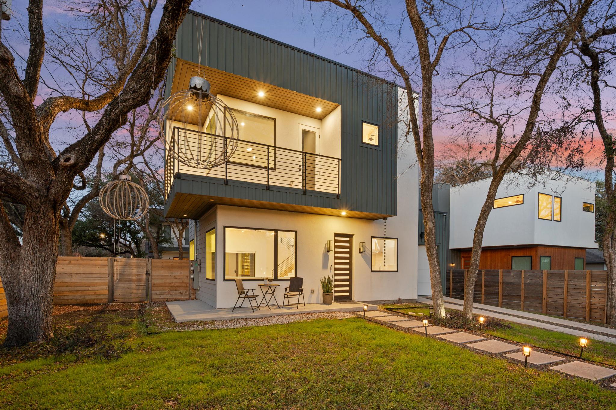 Single Family Residence