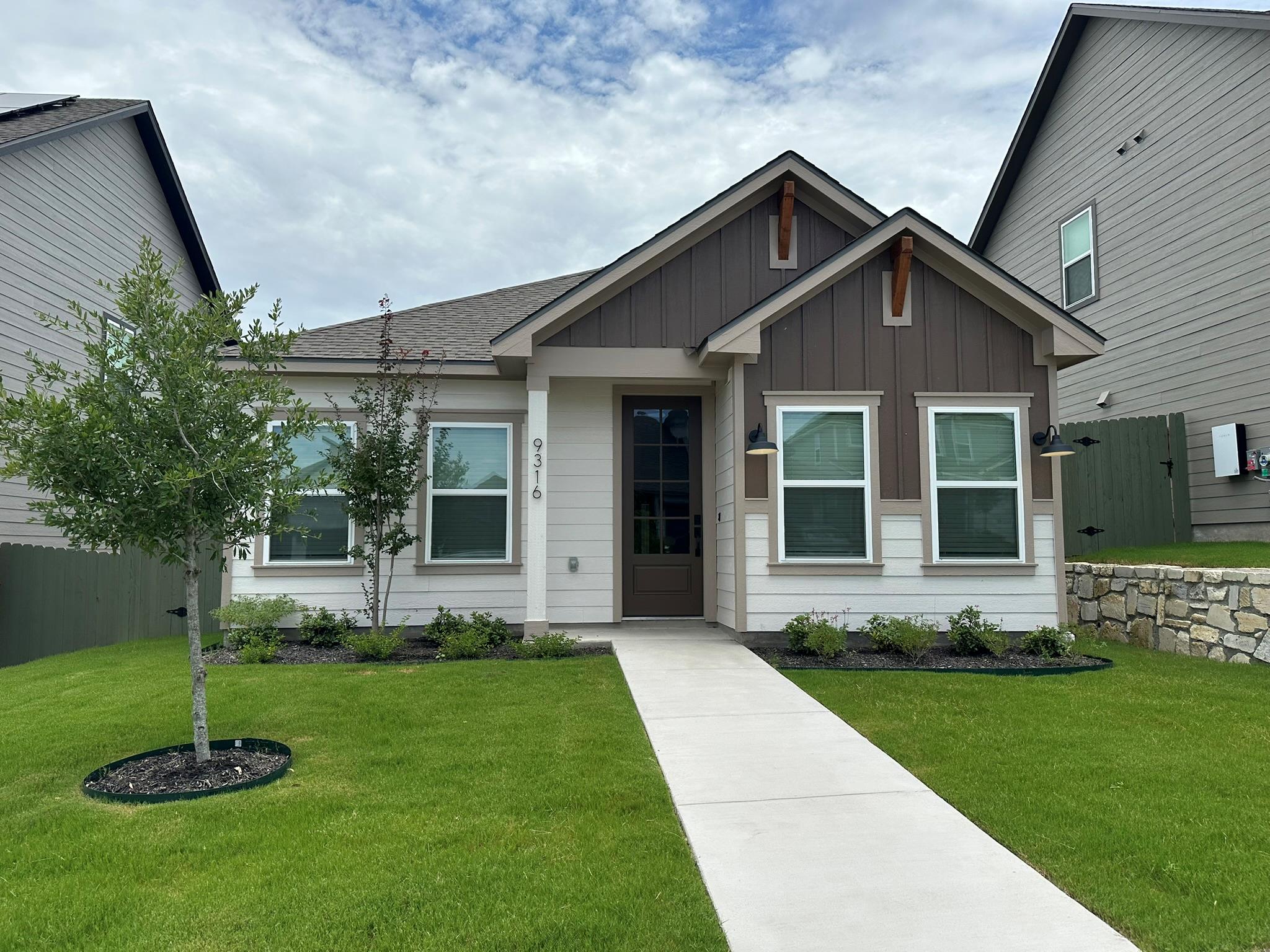 Single Family Residence