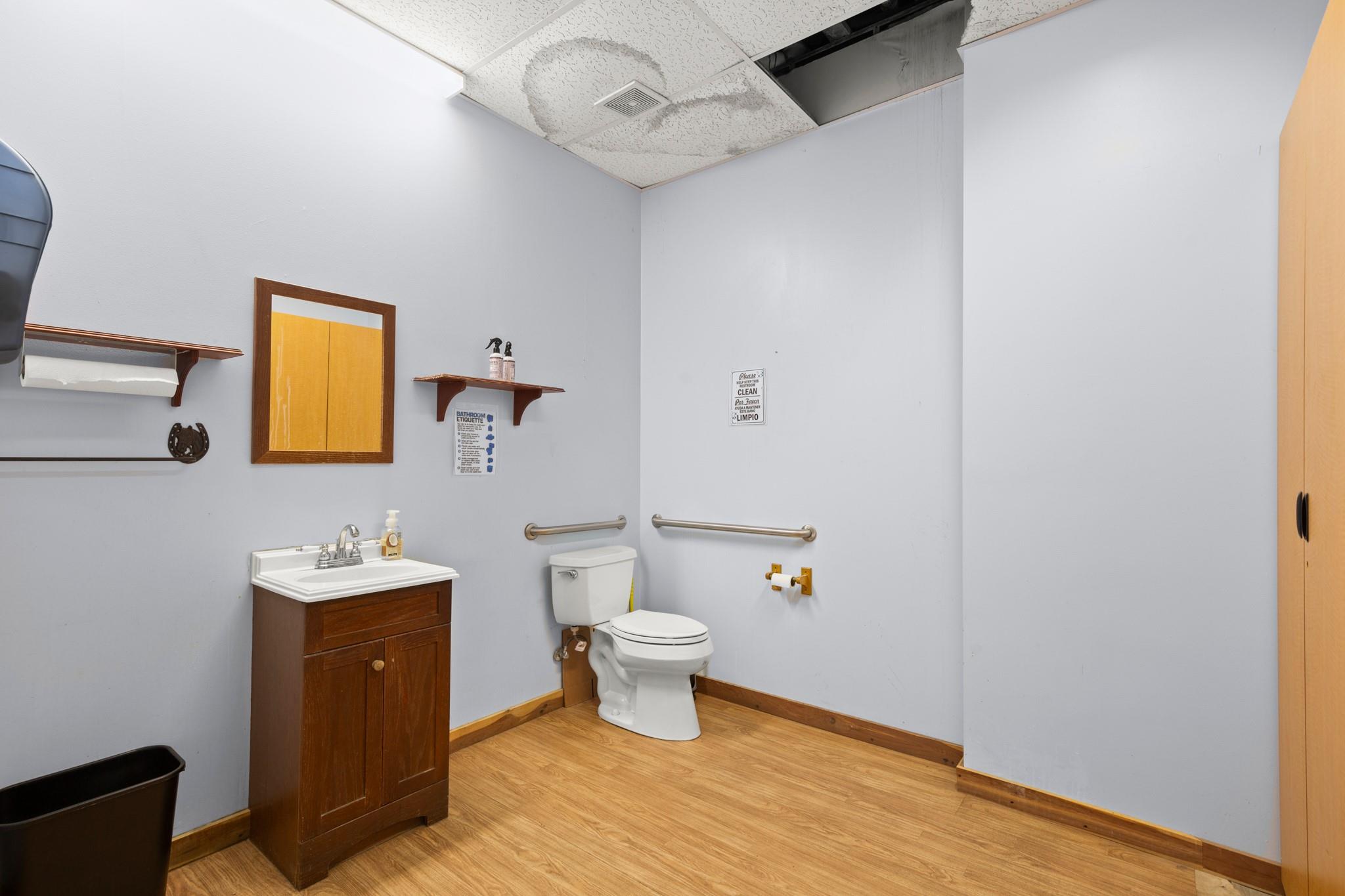 Photo 16