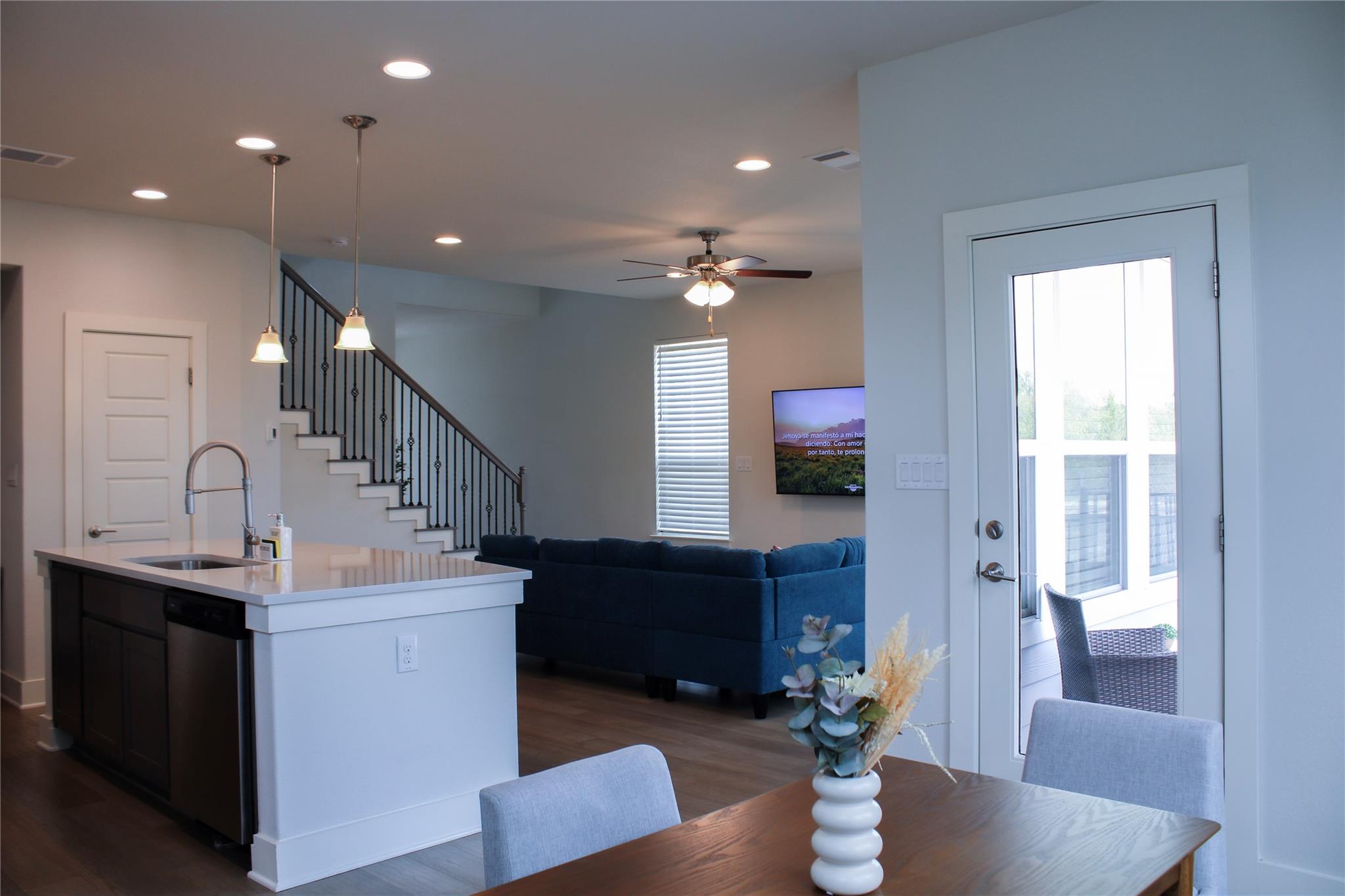 Single Family Residence