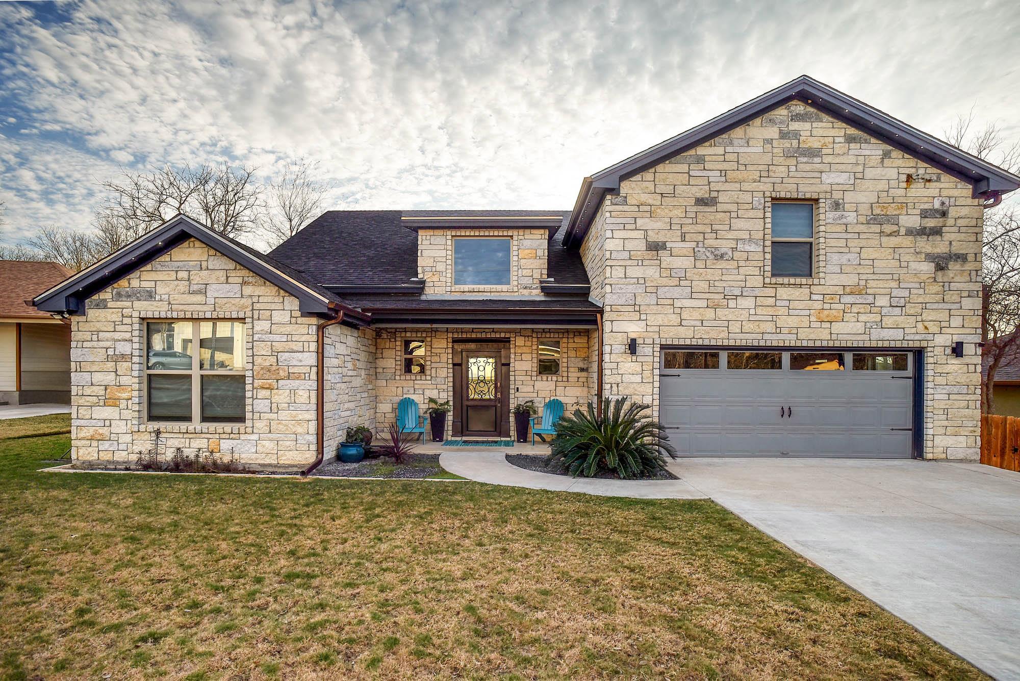 Single Family Residence