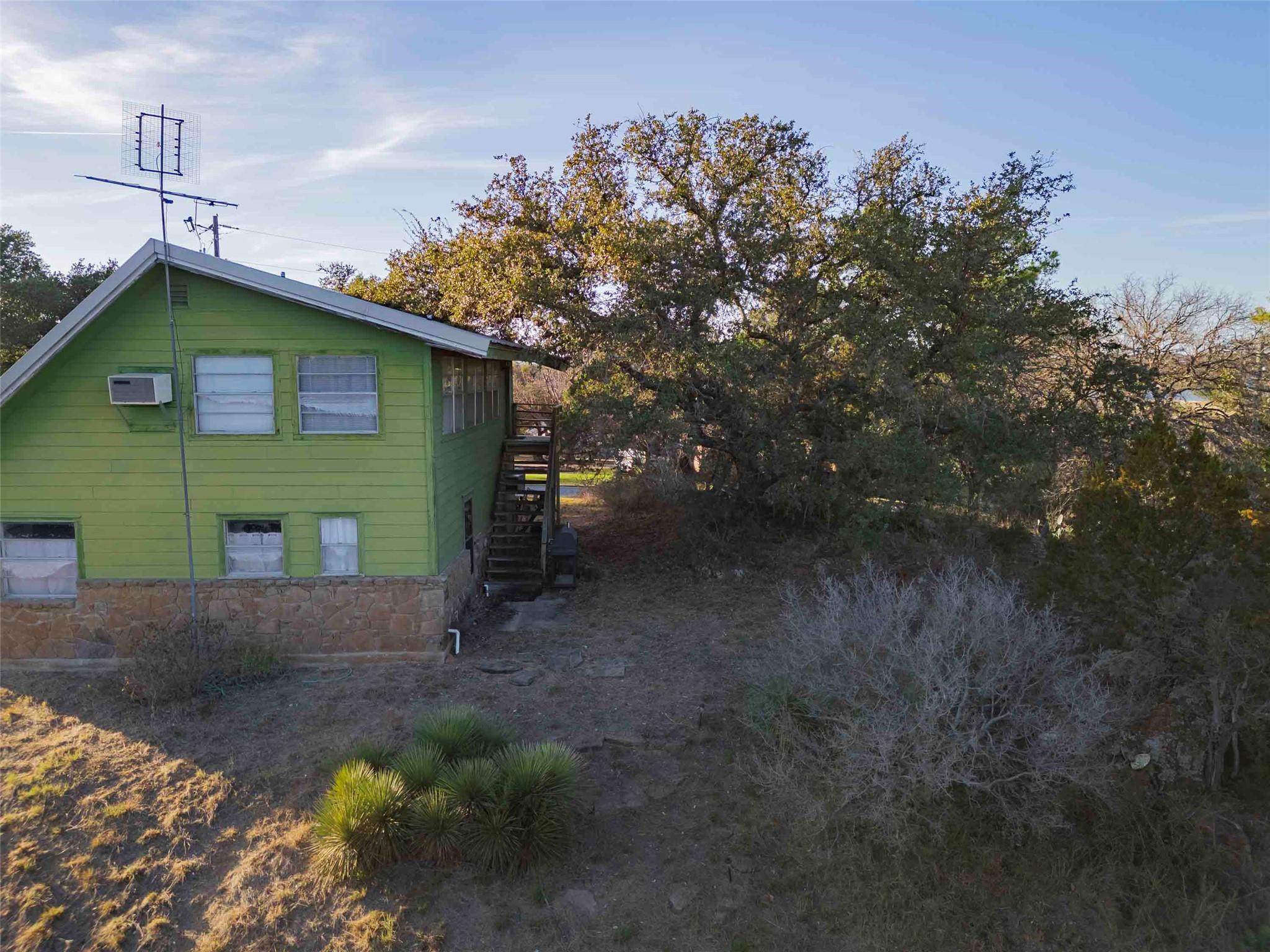 Single Family Residence