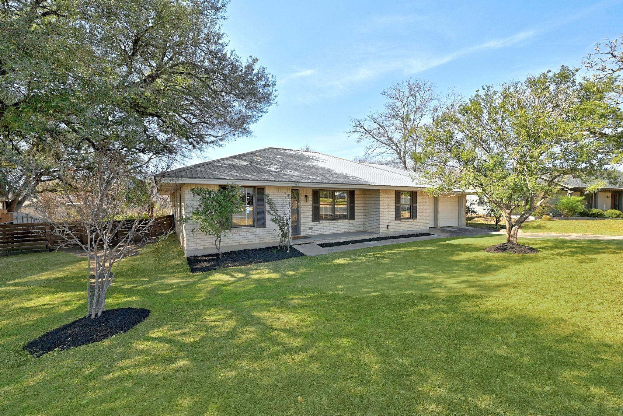 Single Family Residence