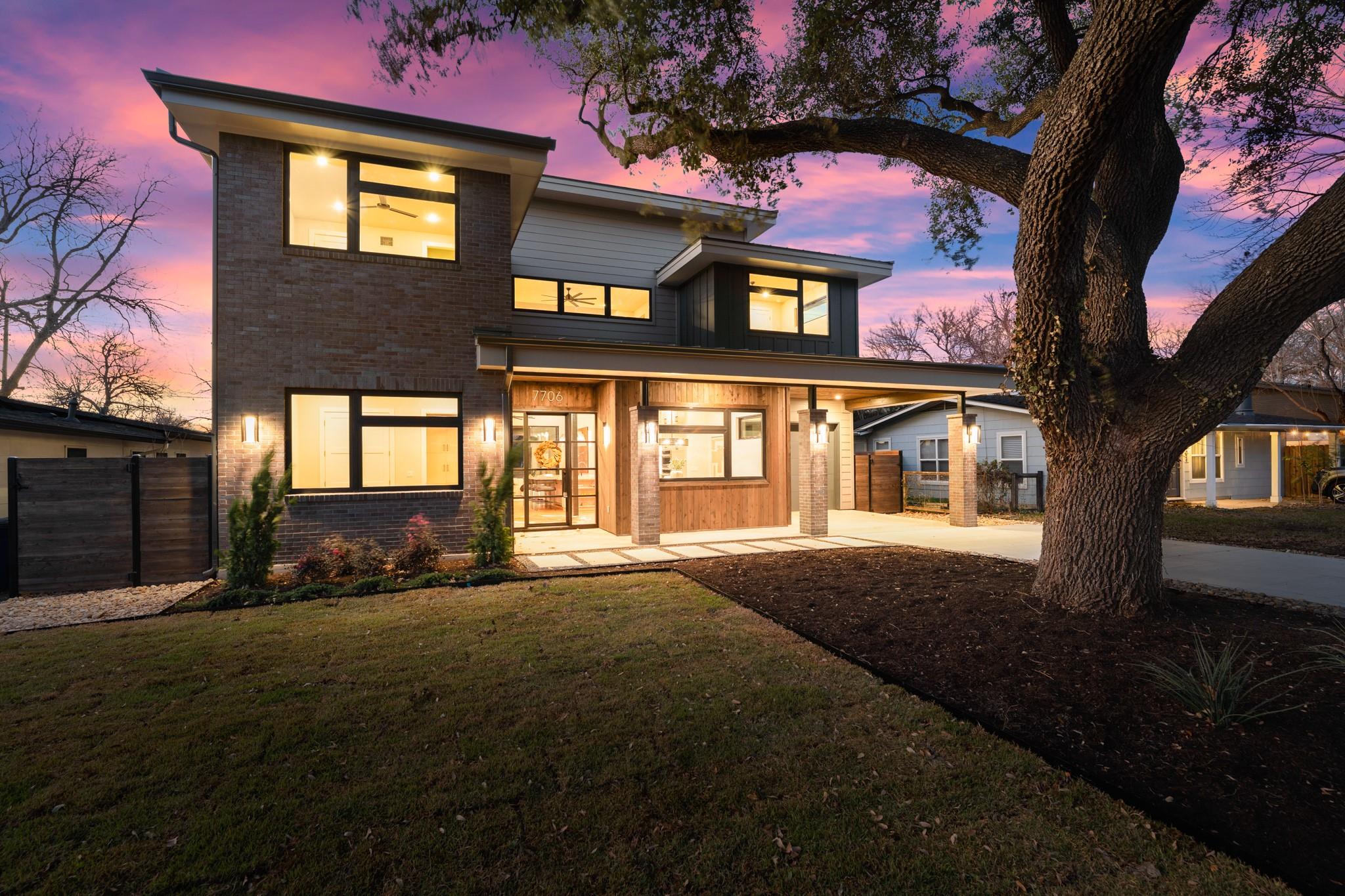 Single Family Residence