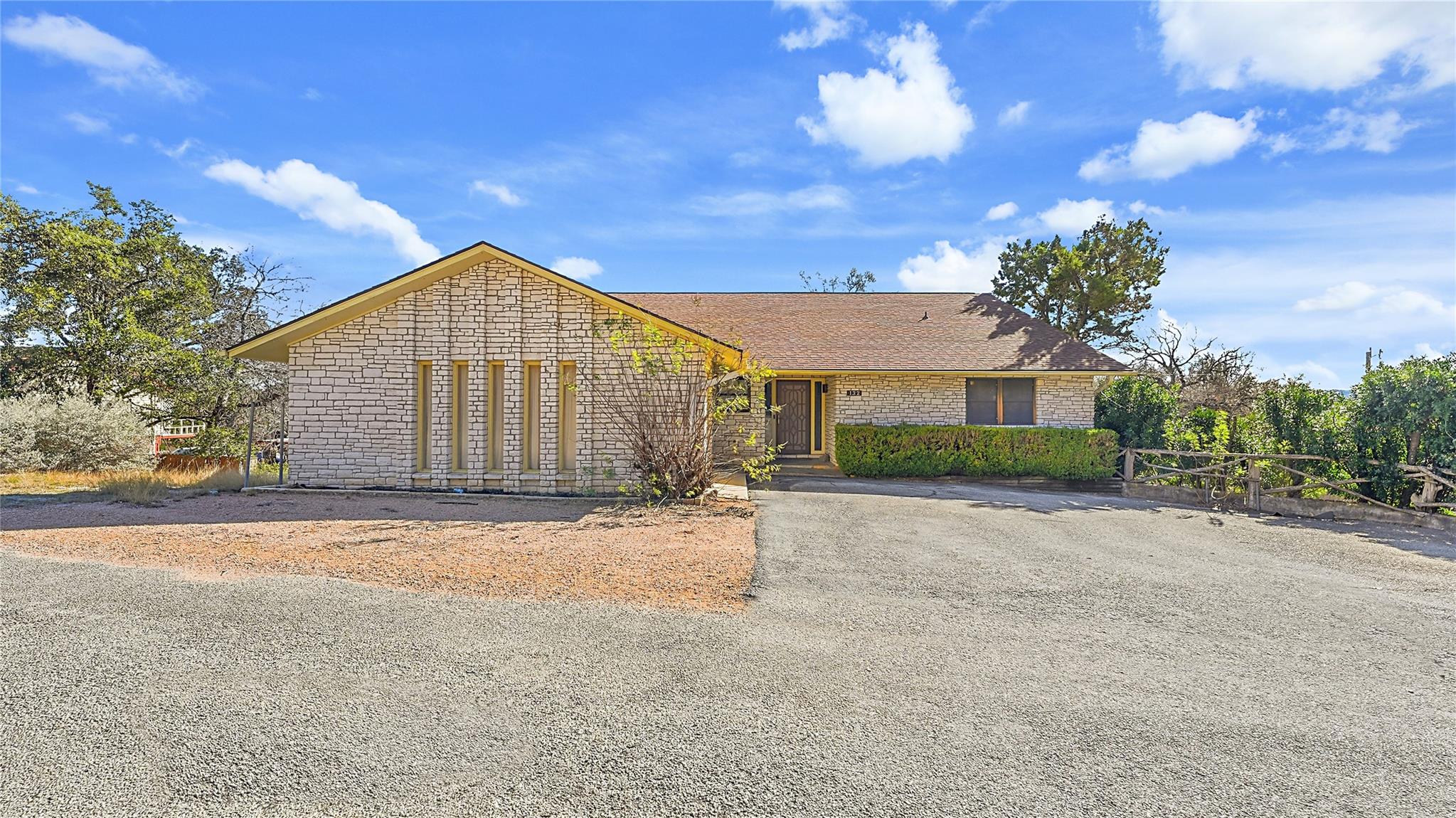 Single Family Residence
