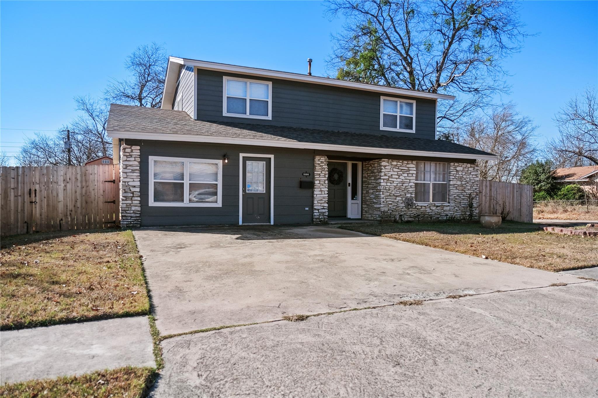 Single Family Residence