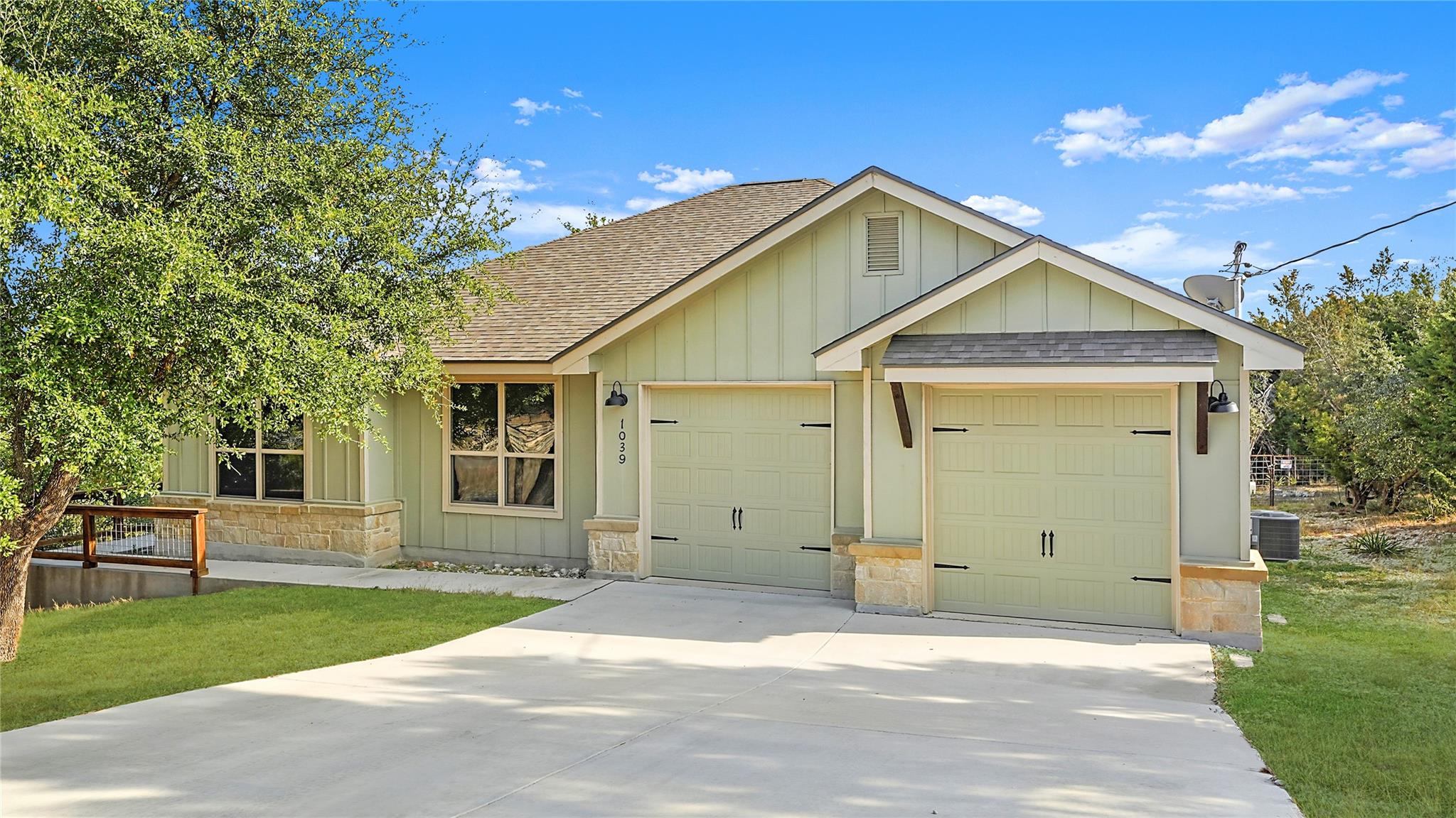 Single Family Residence