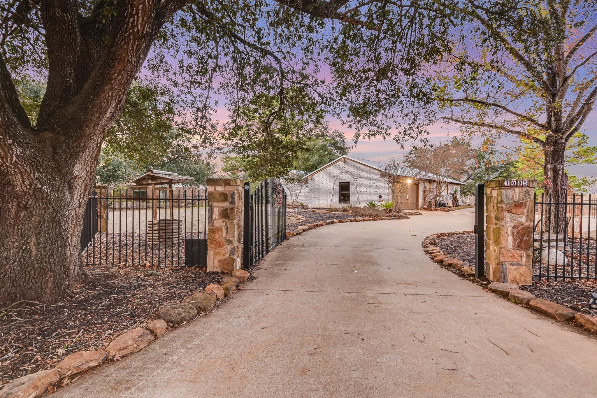 Single Family Residence