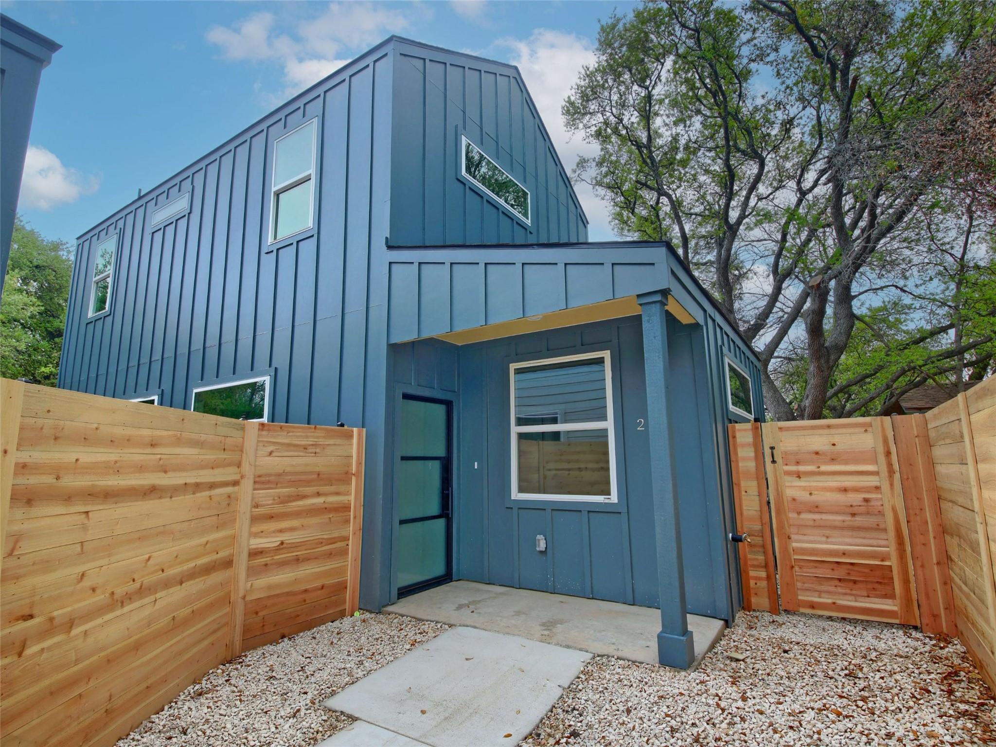 Single Family Residence