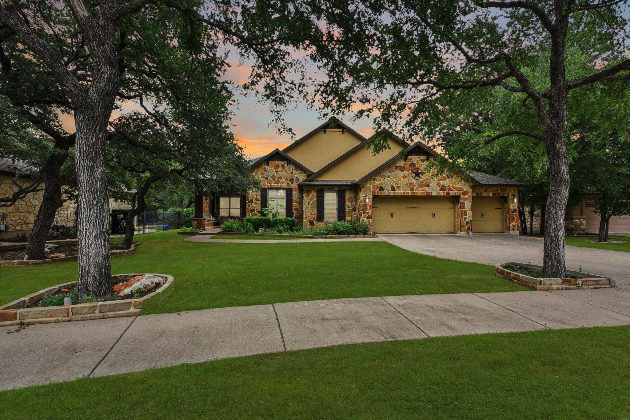 Single Family Residence