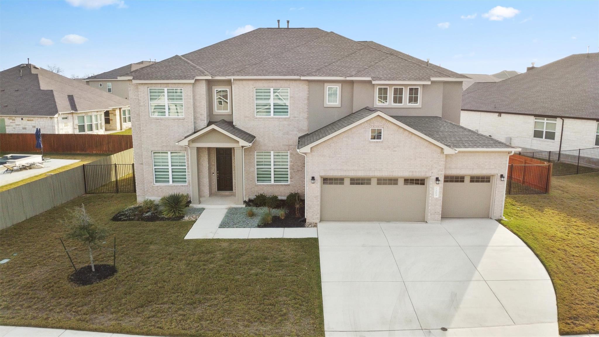 Single Family Residence