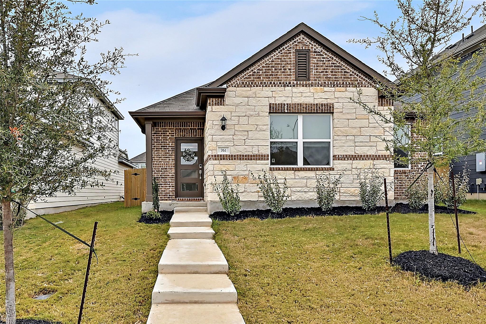 Single Family Residence