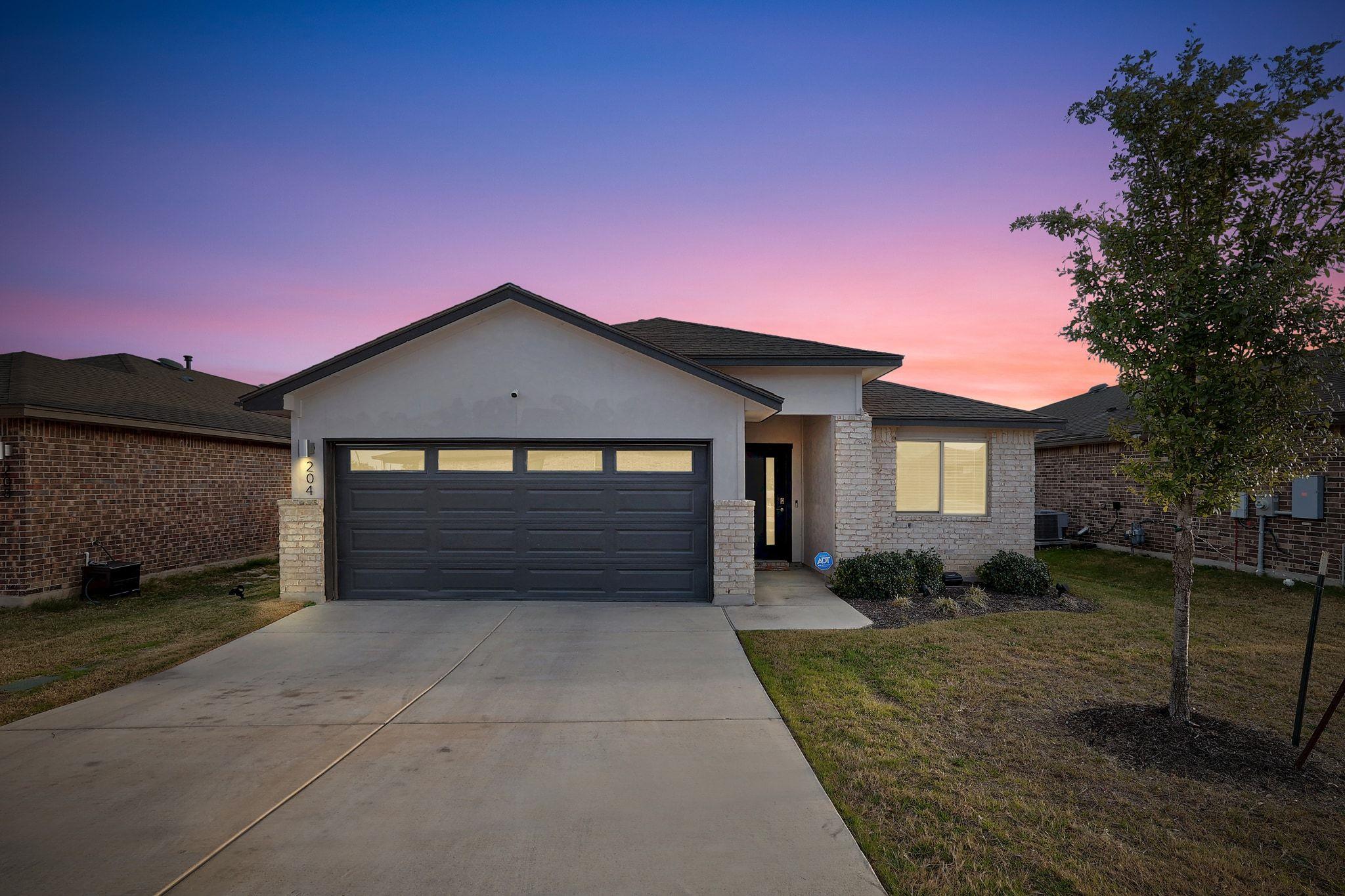 Single Family Residence