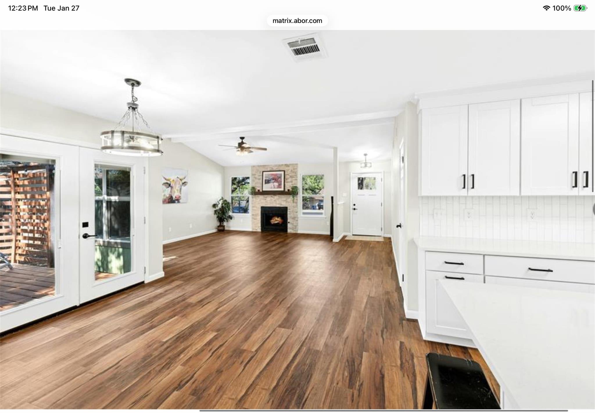 Single Family Residence