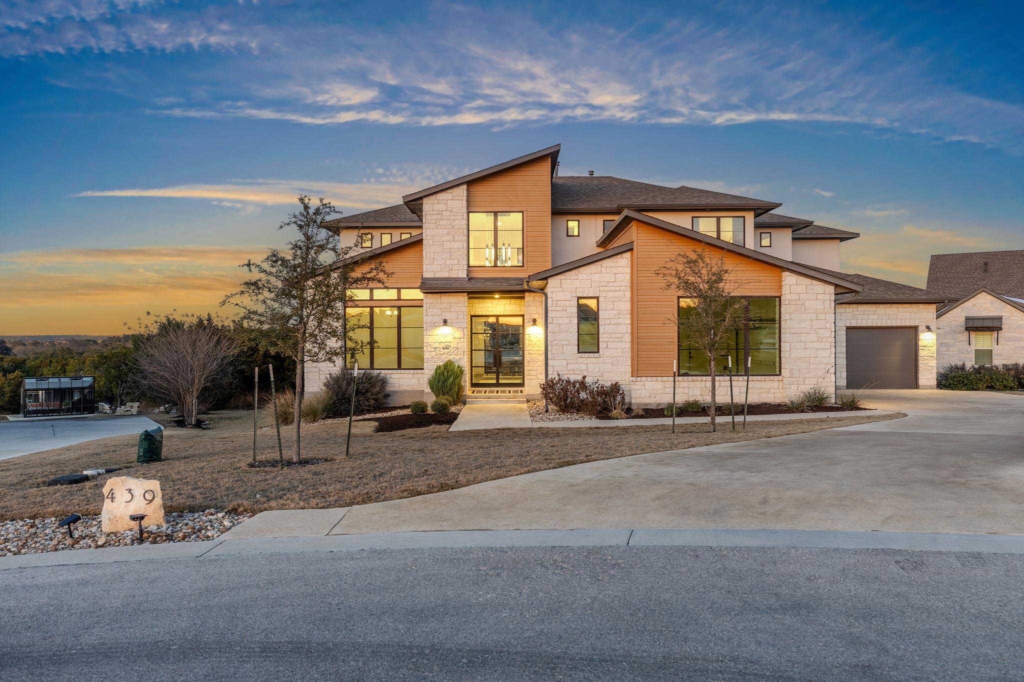Single Family Residence