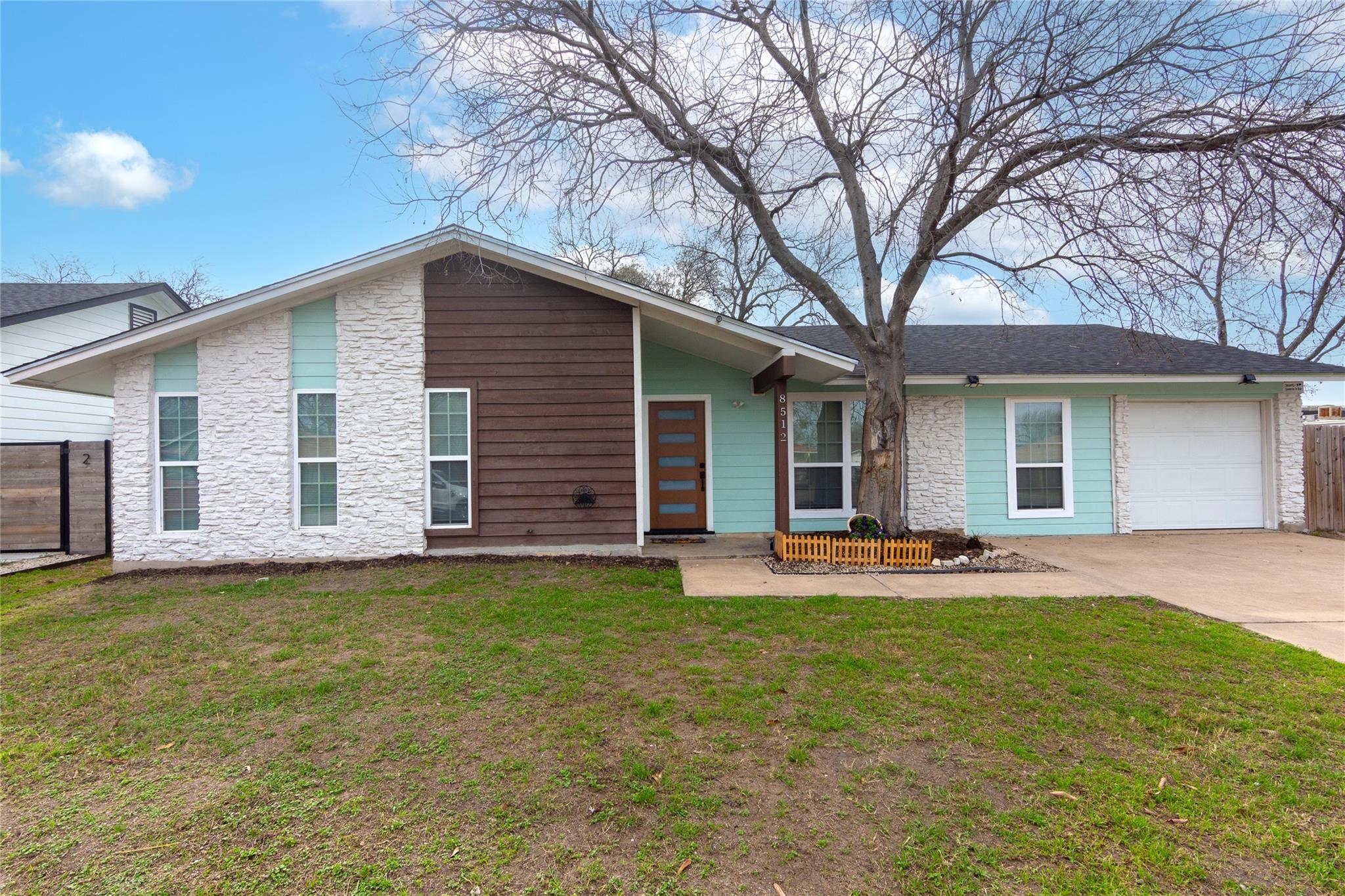 Single Family Residence