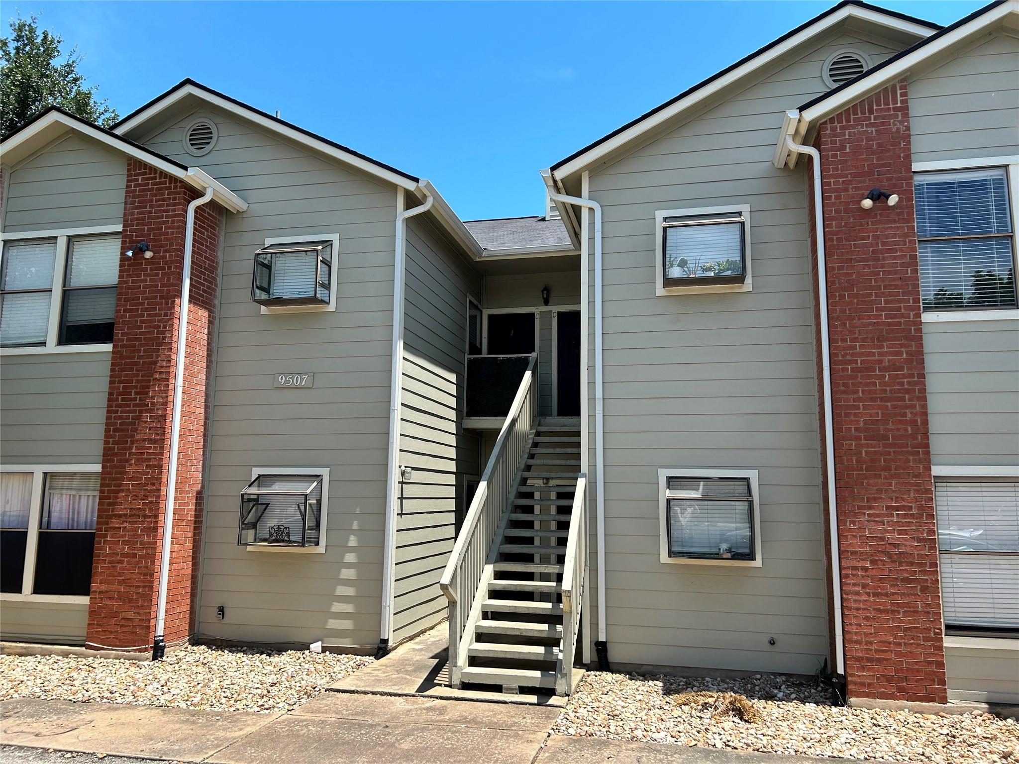 Quadruplex
