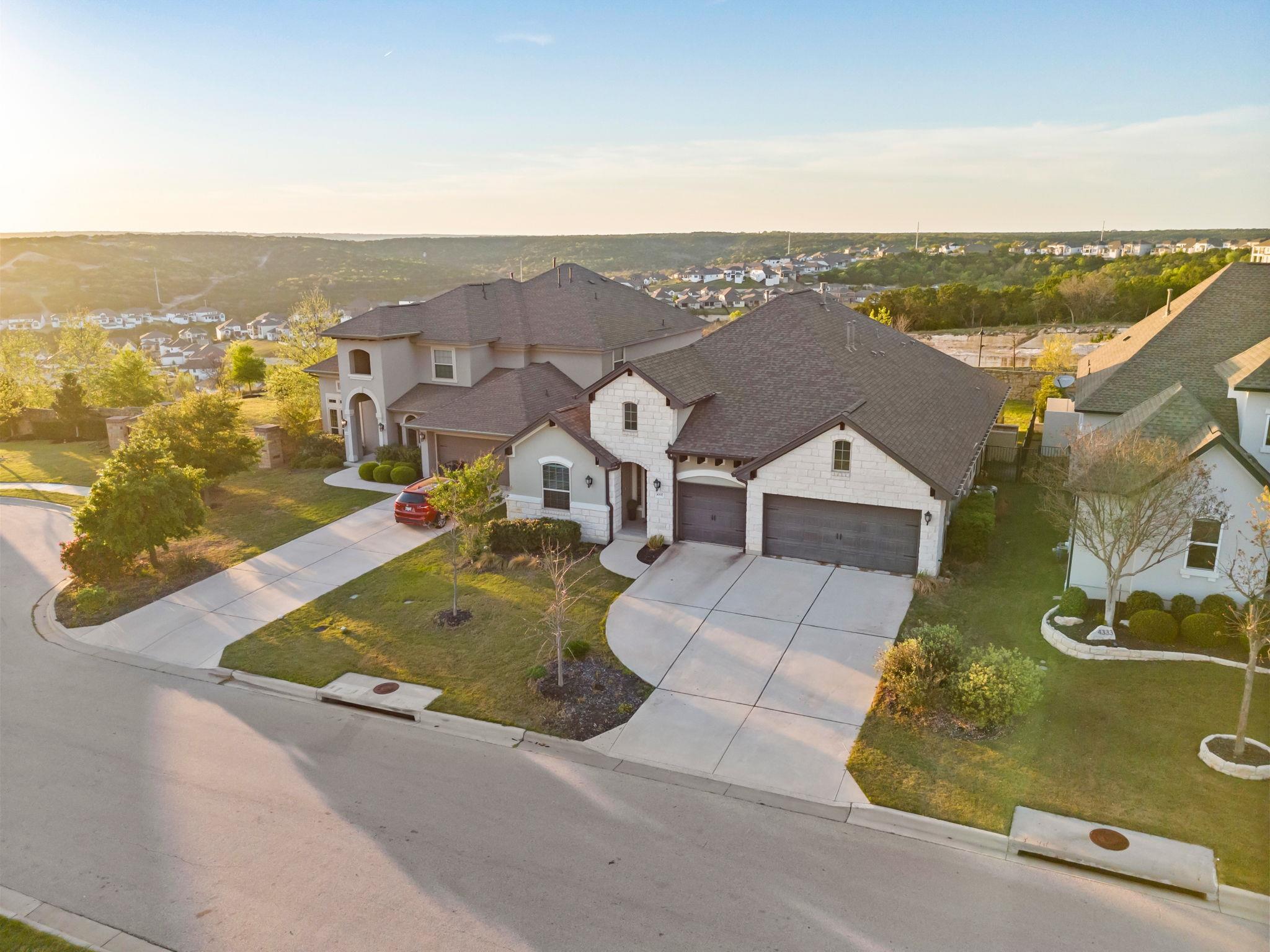 Single Family Residence