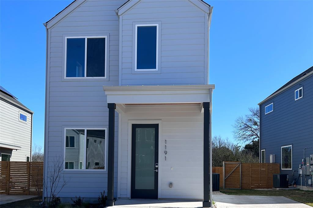 Single Family Residence