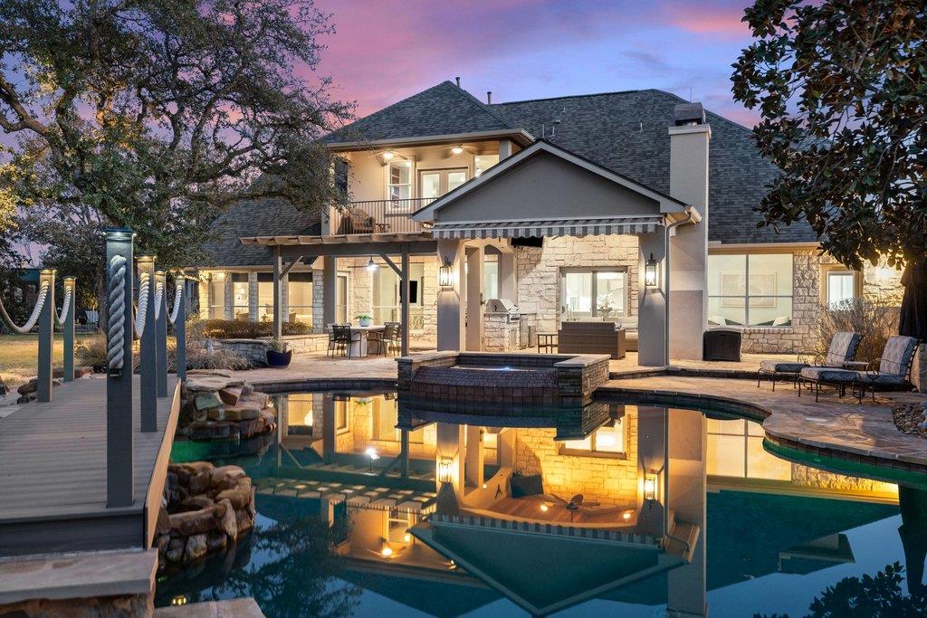 Single Family Residence