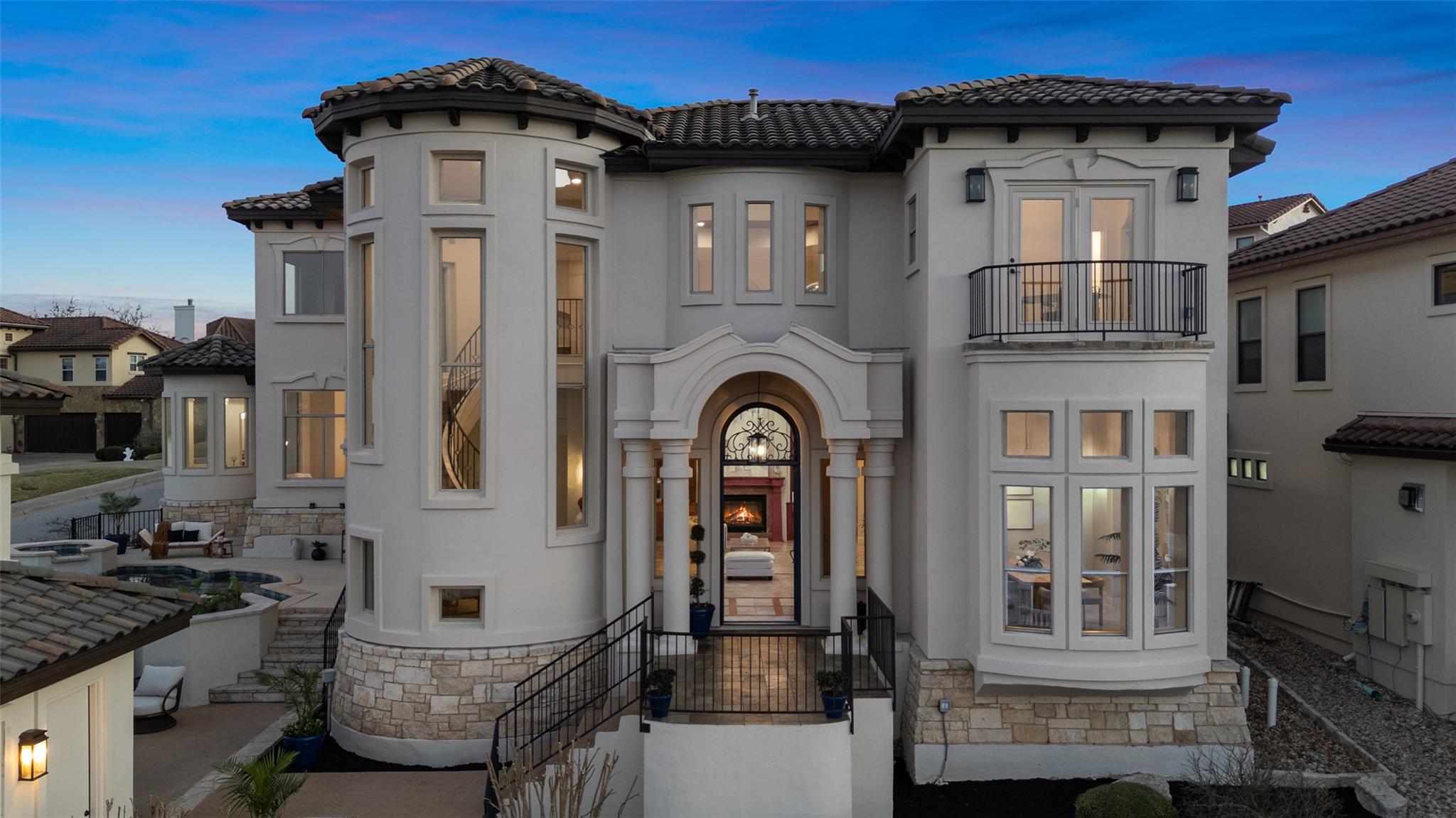 Single Family Residence