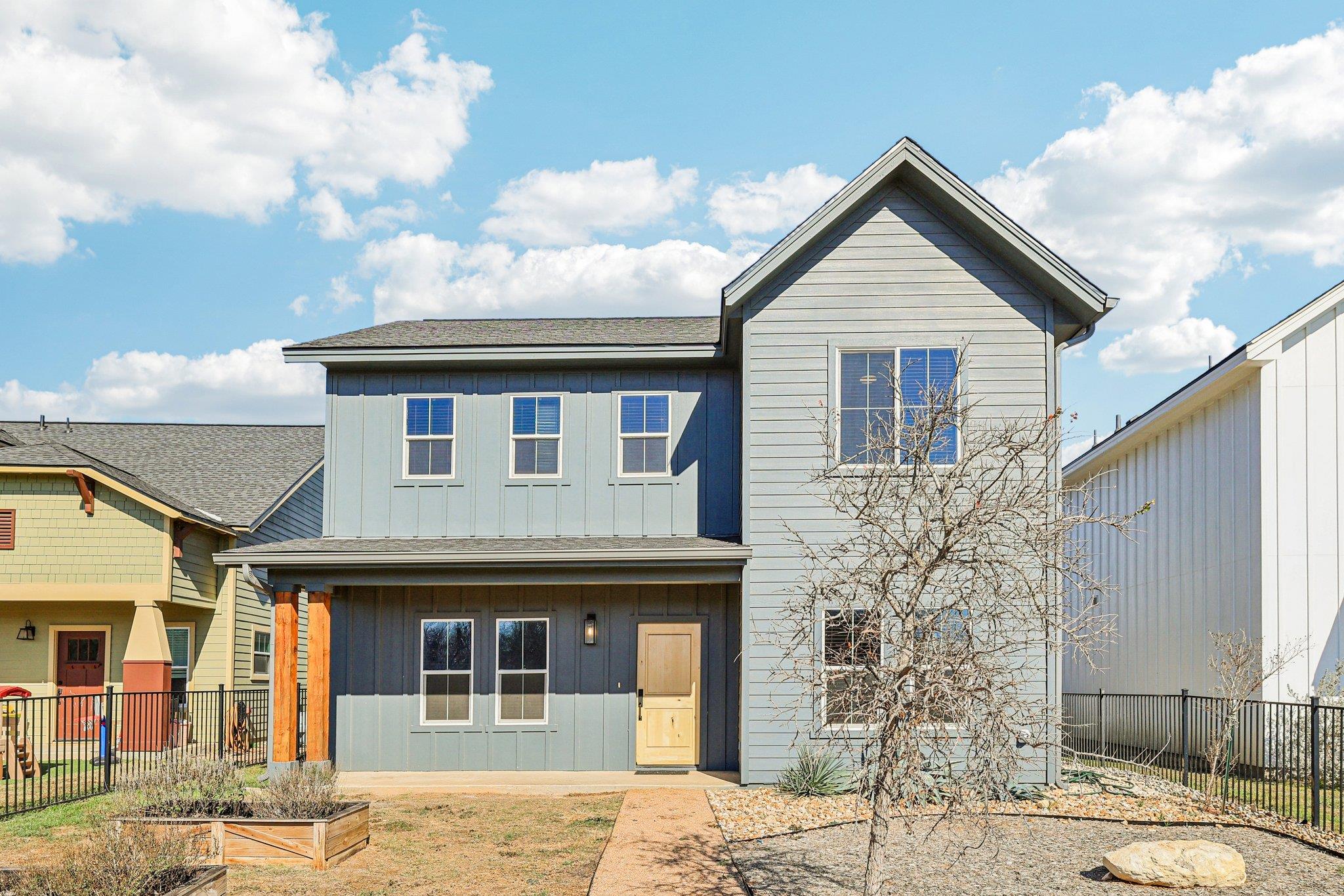 Single Family Residence