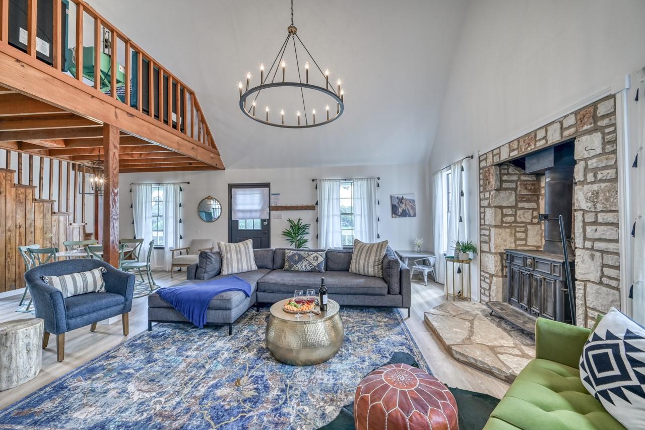 Single Family Residence
