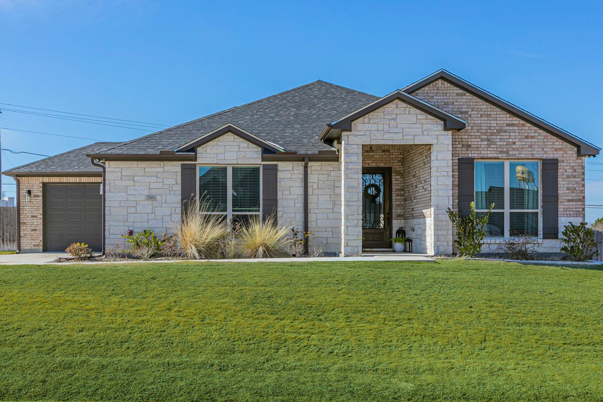 Single Family Residence