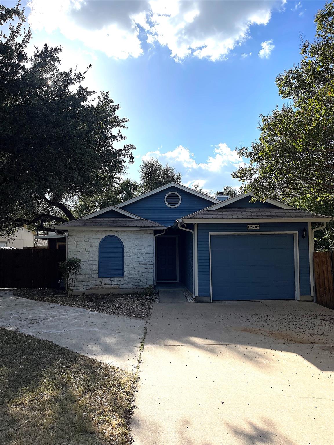 Single Family Residence
