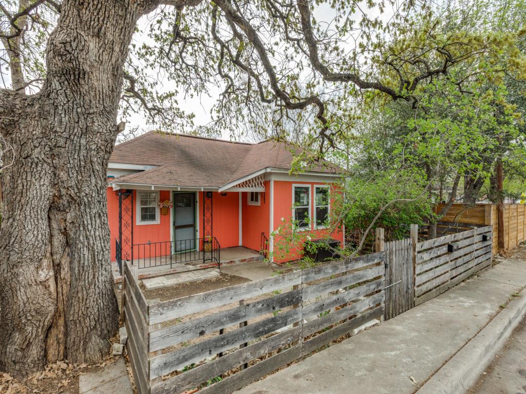 Single Family Residence
