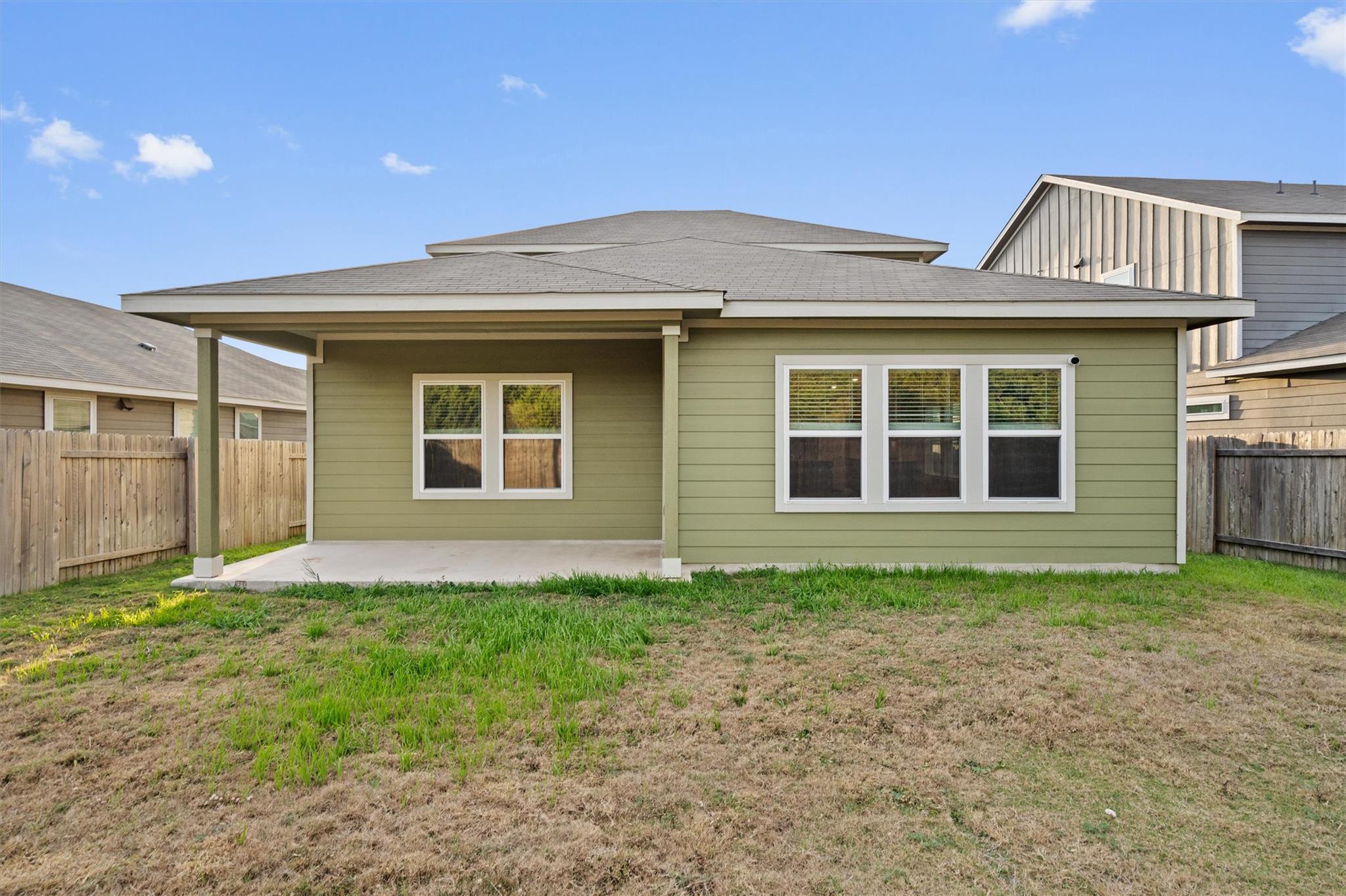 Photo 36