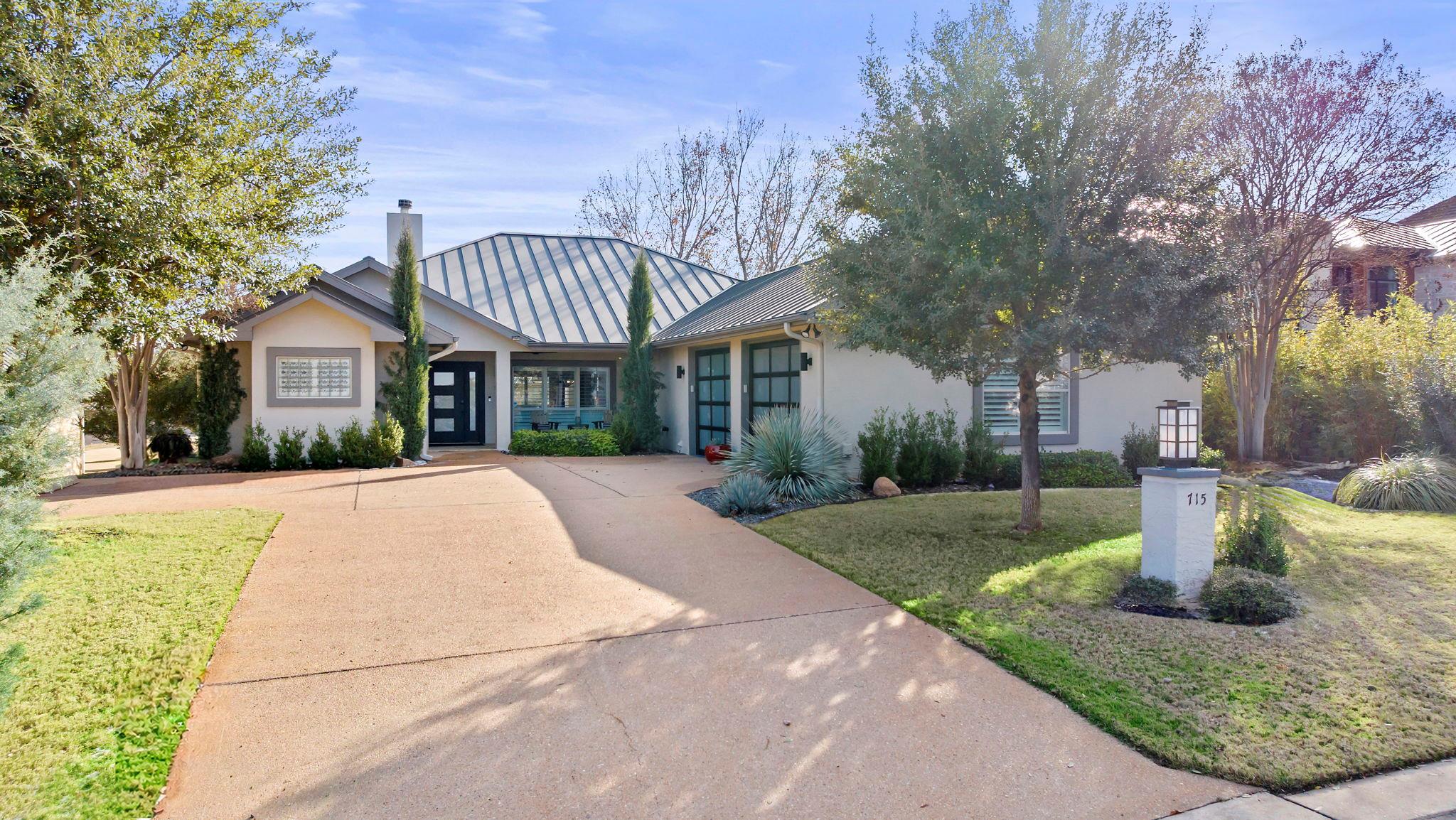 Single Family Residence