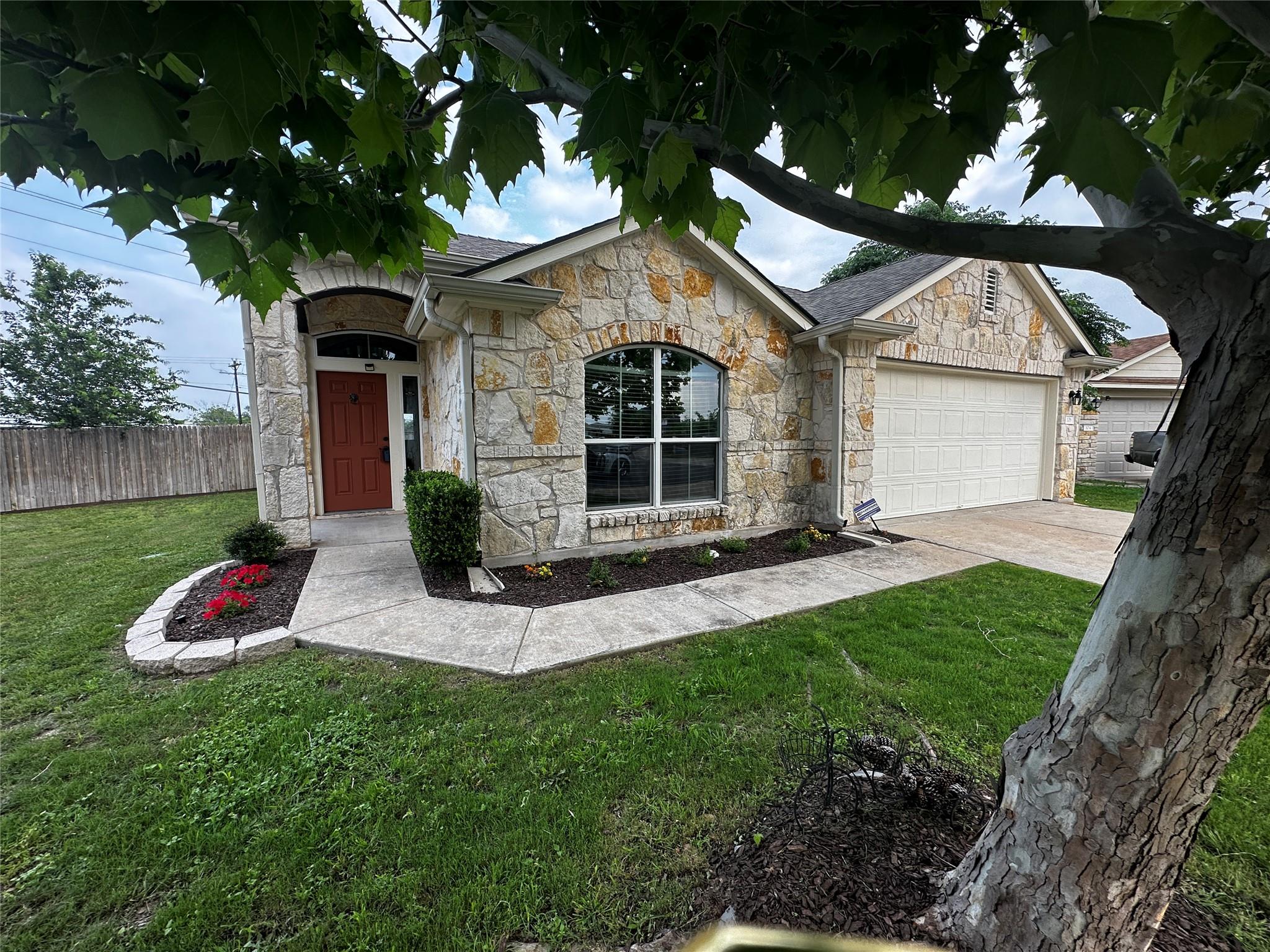Single Family Residence