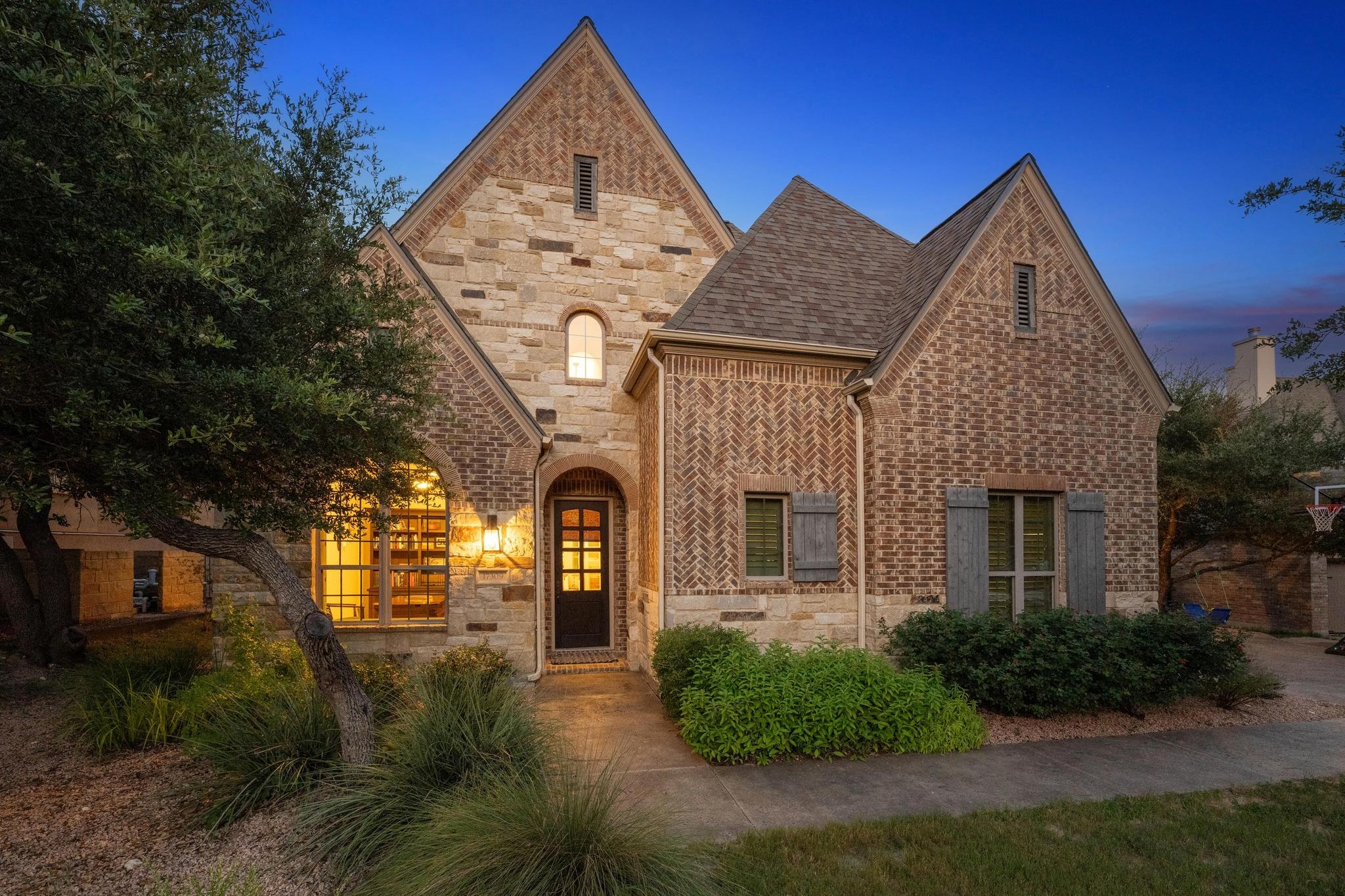Single Family Residence