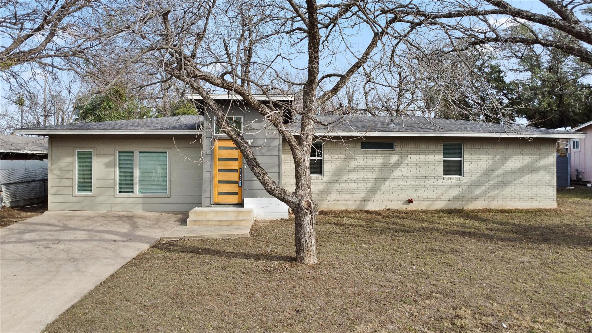 Single Family Residence