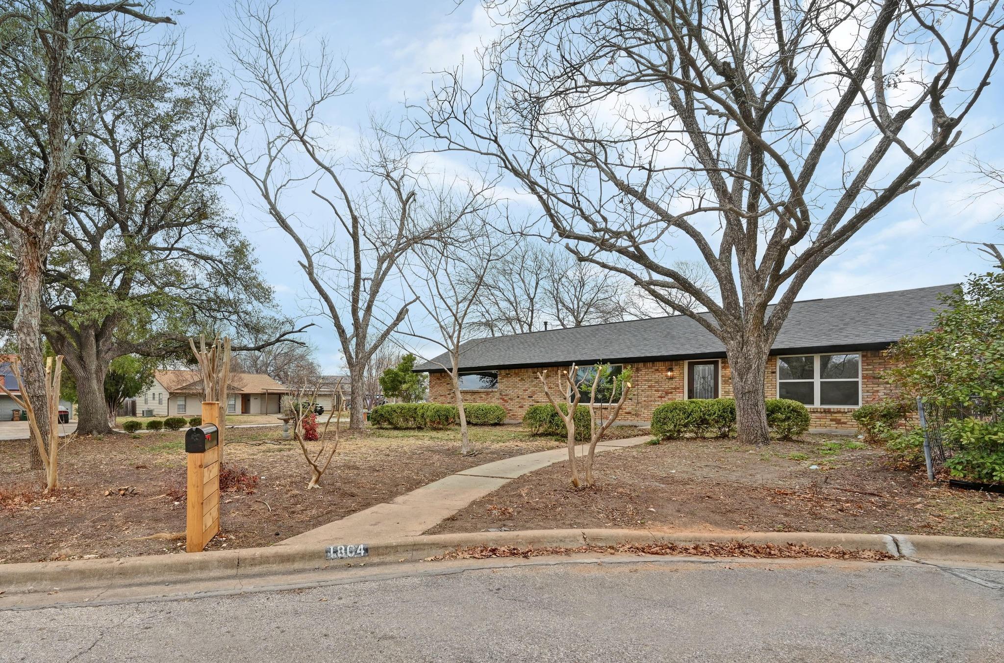 Single Family Residence