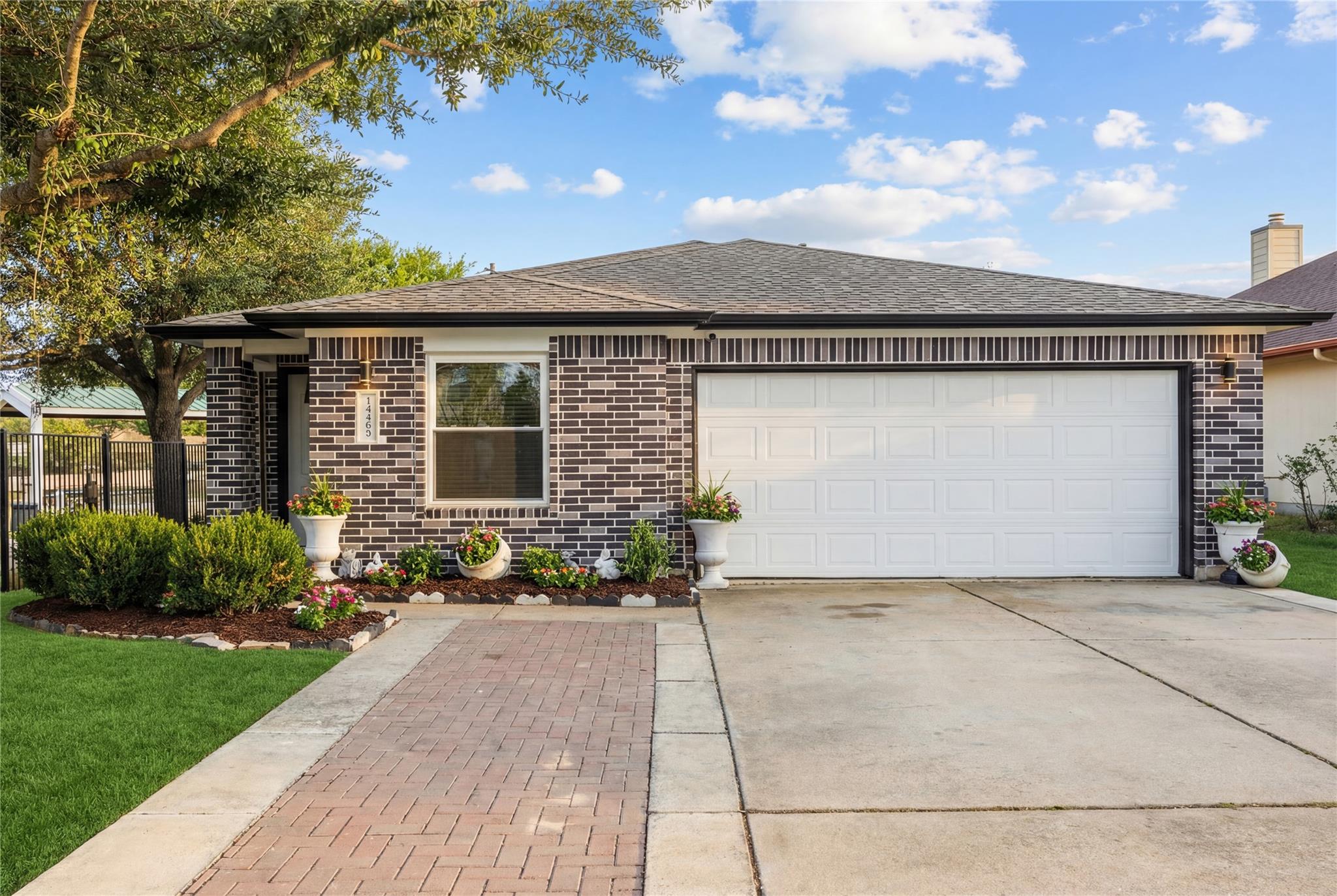 Single Family Residence