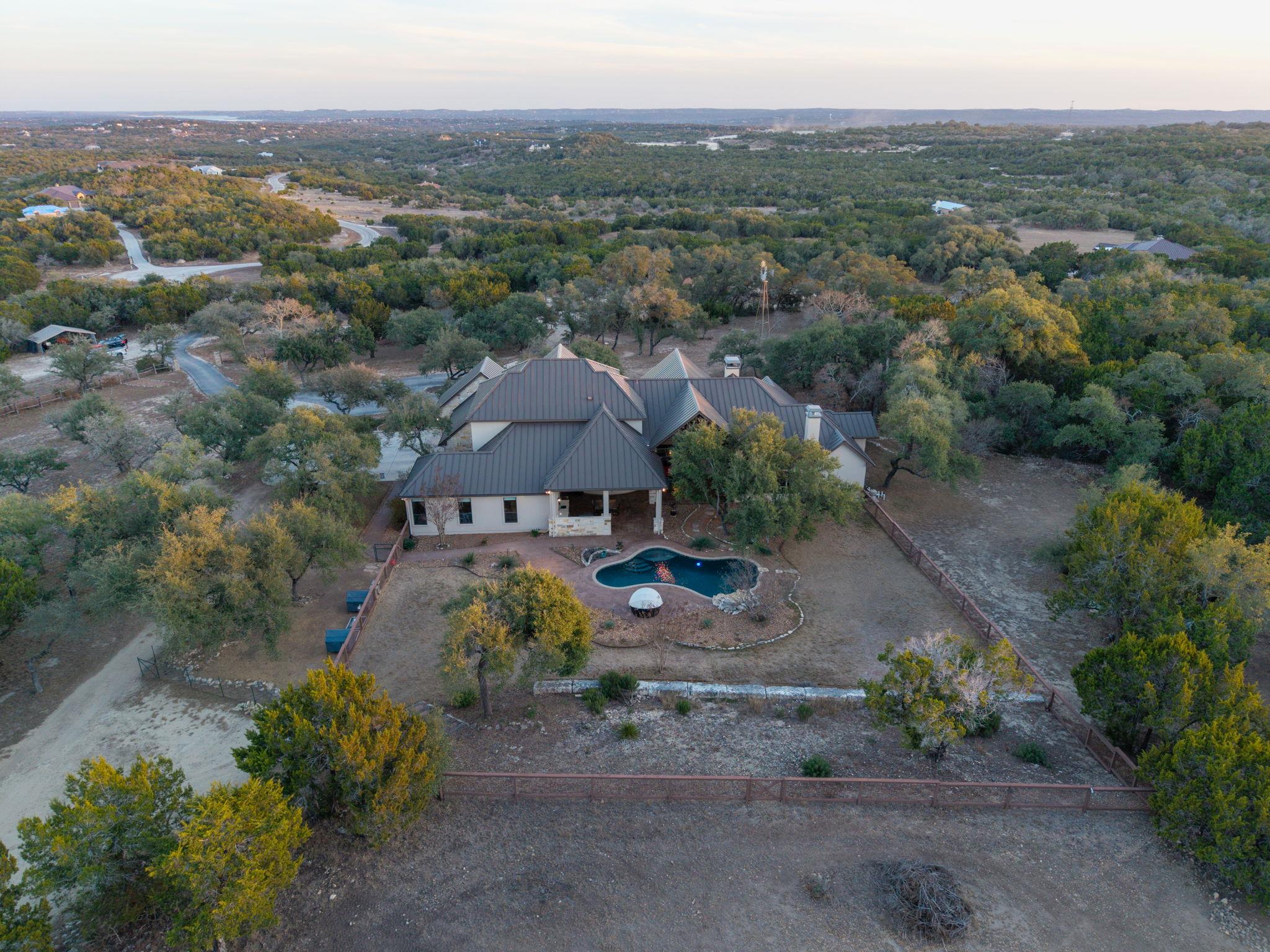 Photo 38