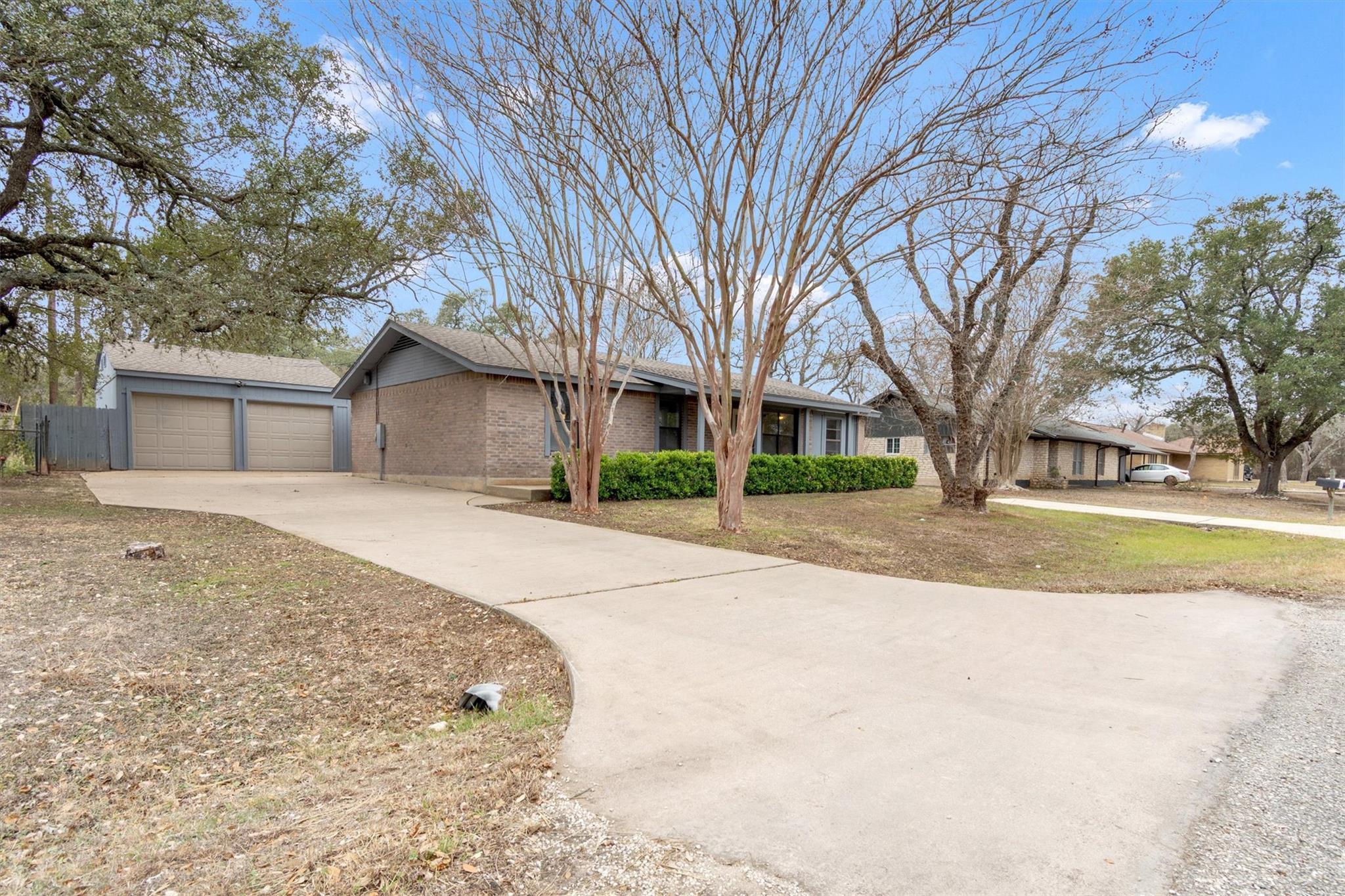 Single Family Residence