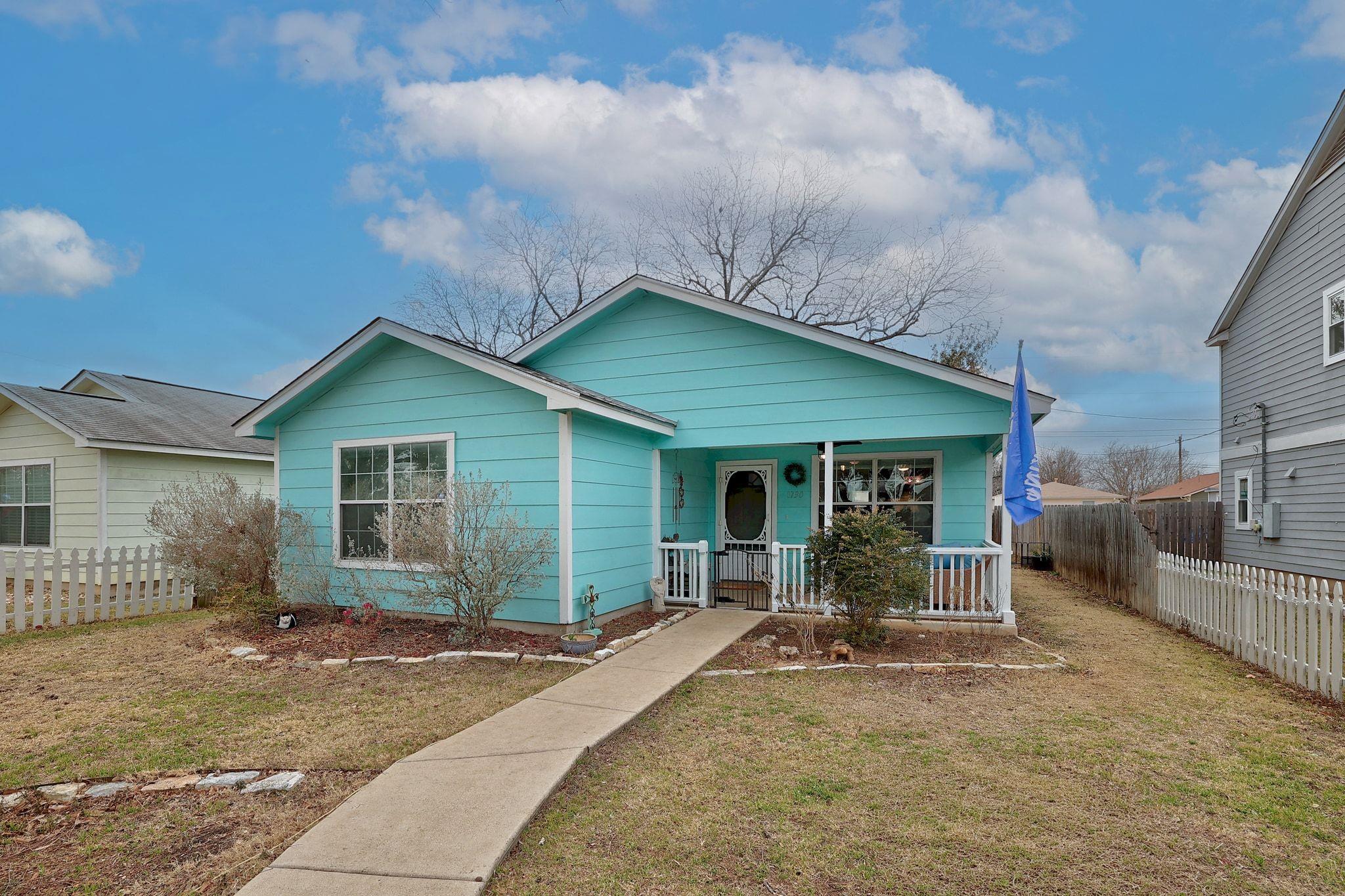 Single Family Residence