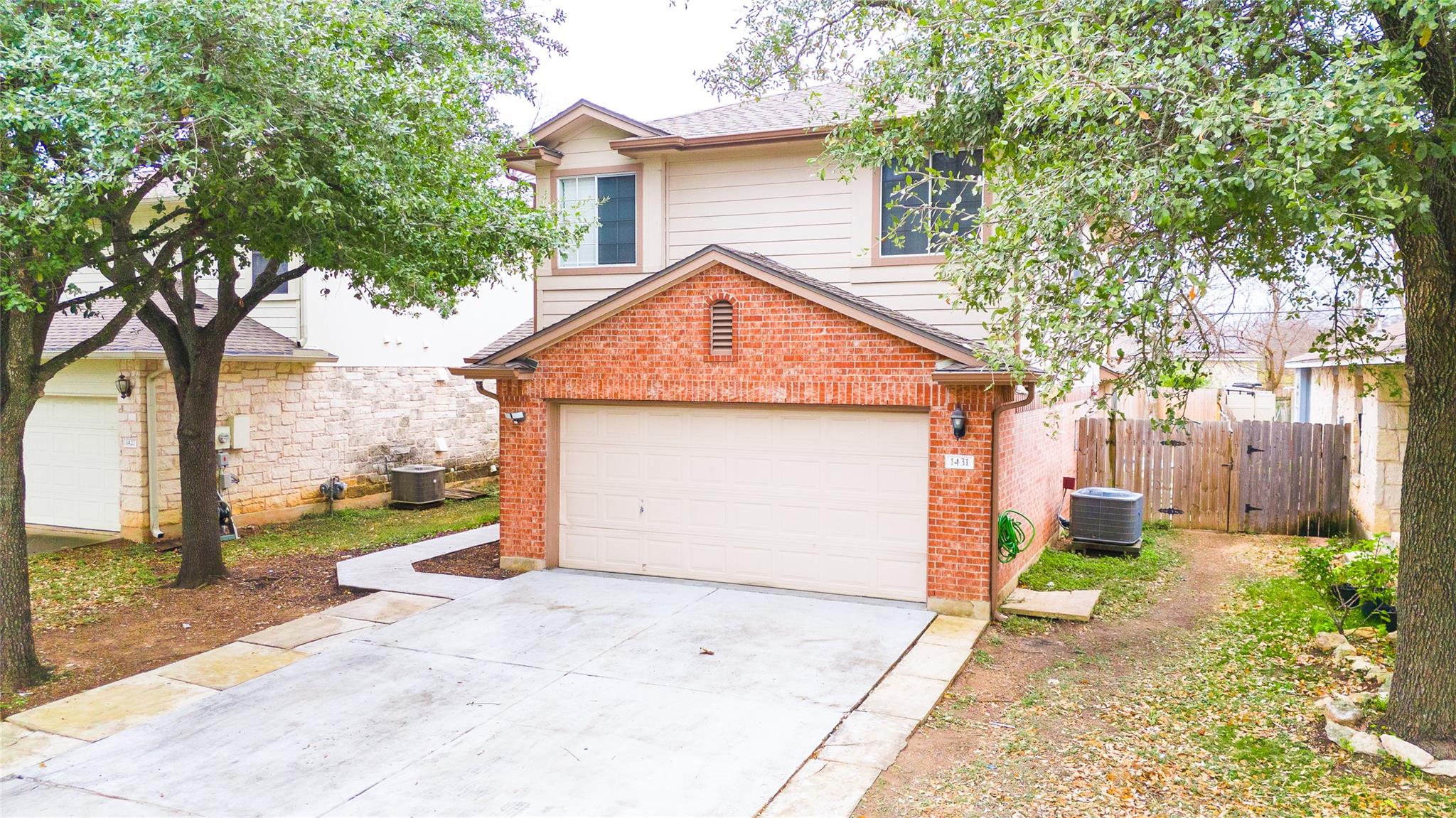Single Family Residence