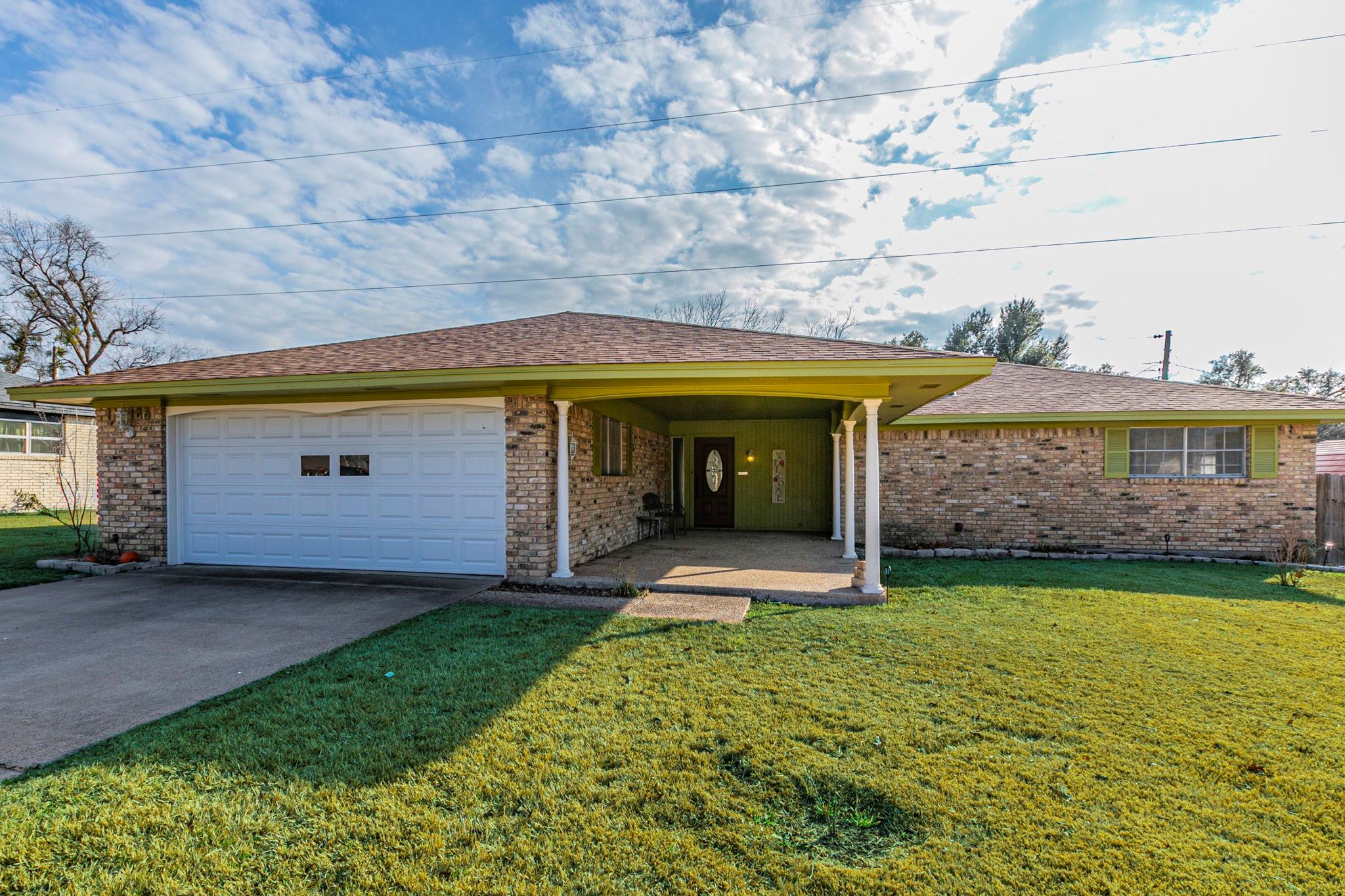 Single Family Residence