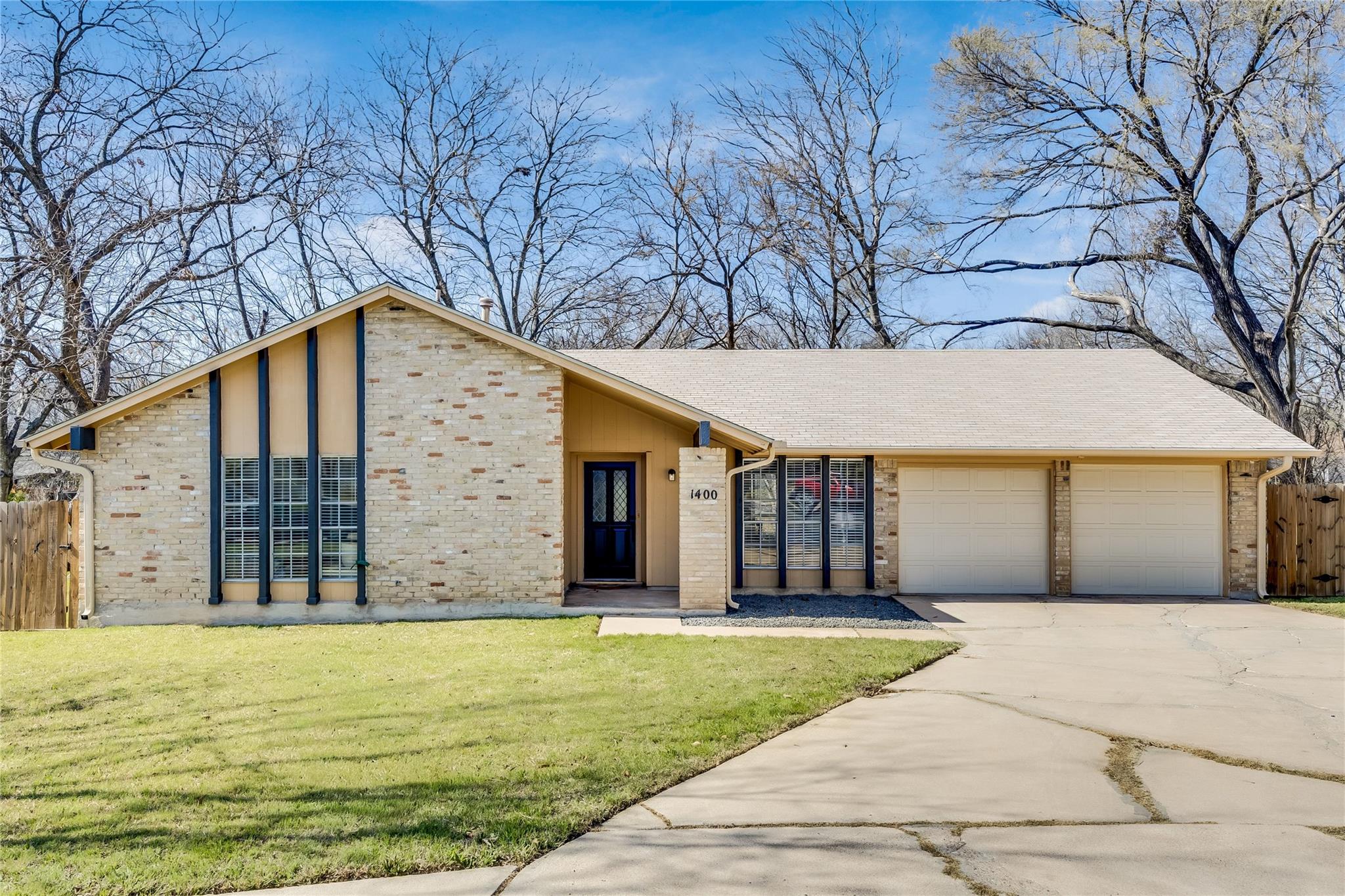 Single Family Residence