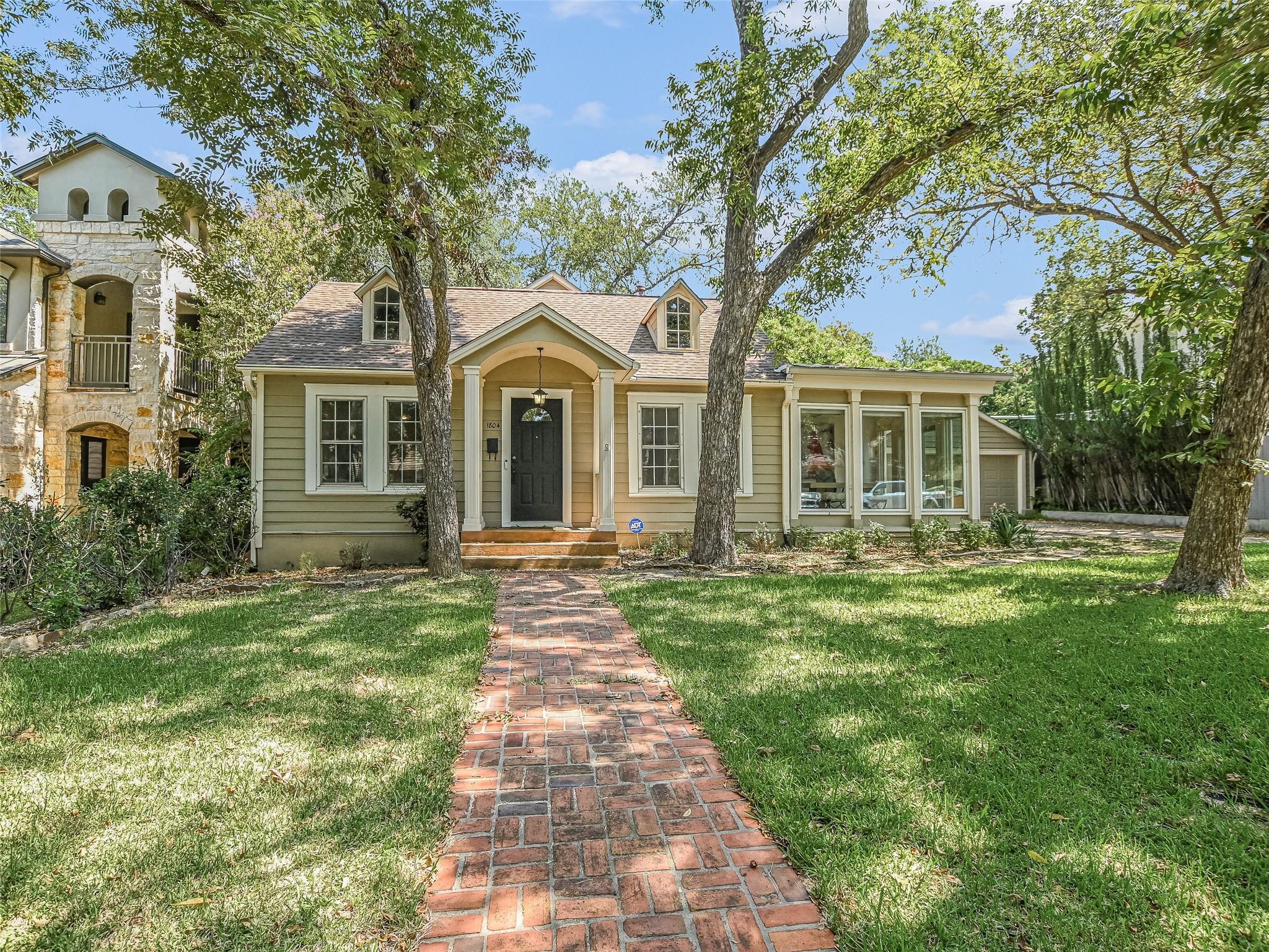 Single Family Residence