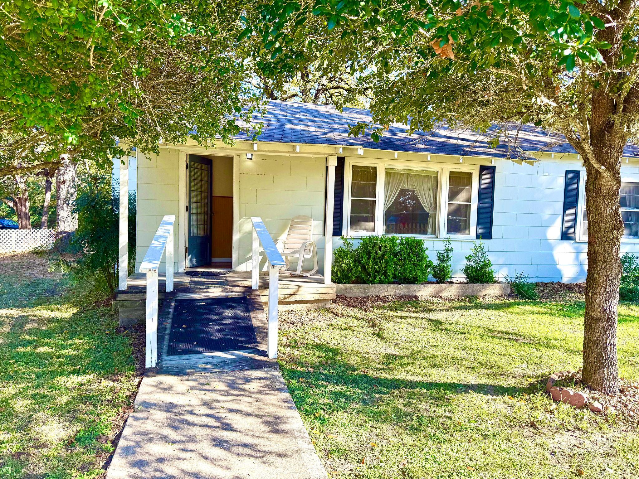 9278 Highway 77