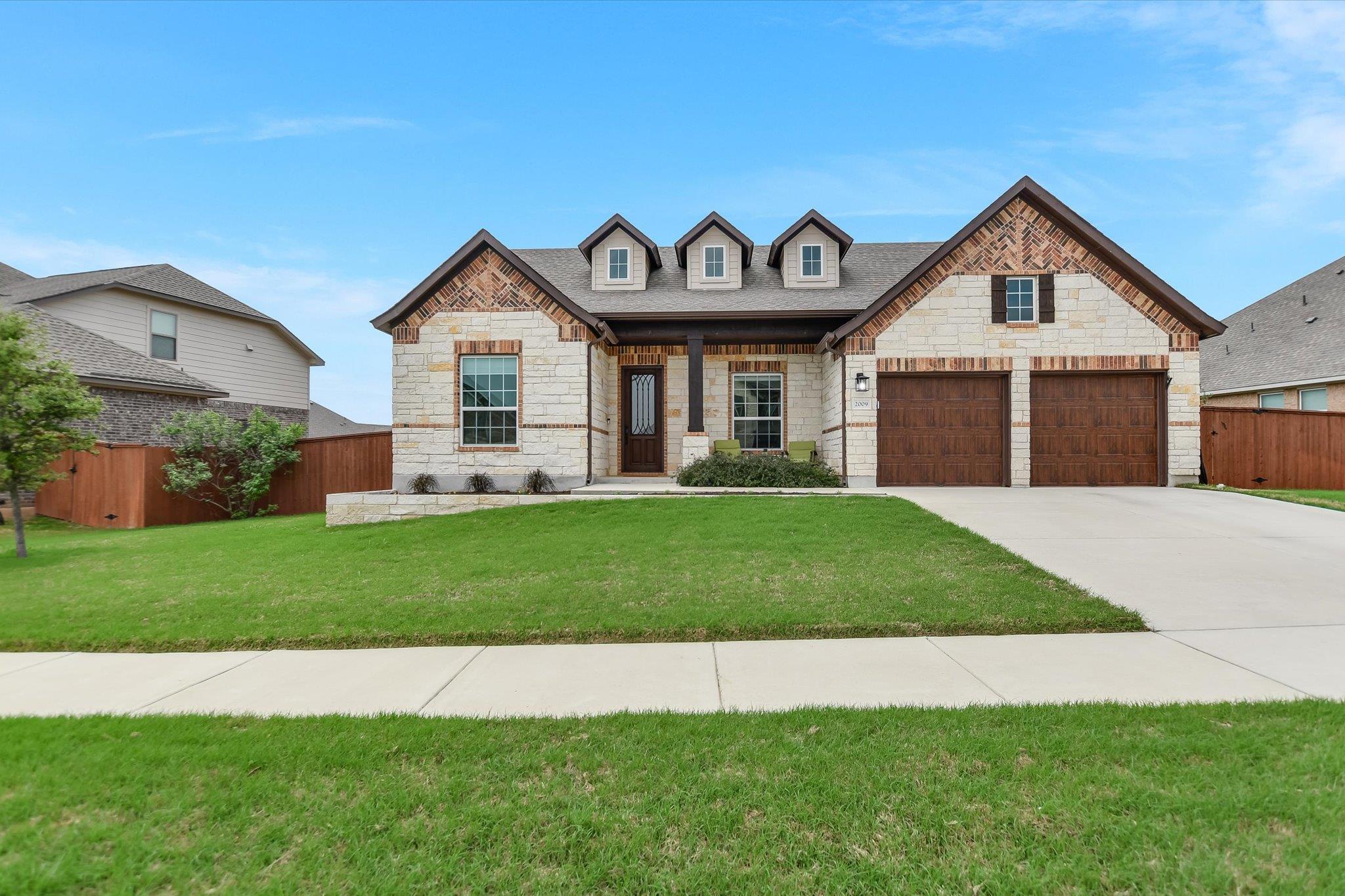 Single Family Residence