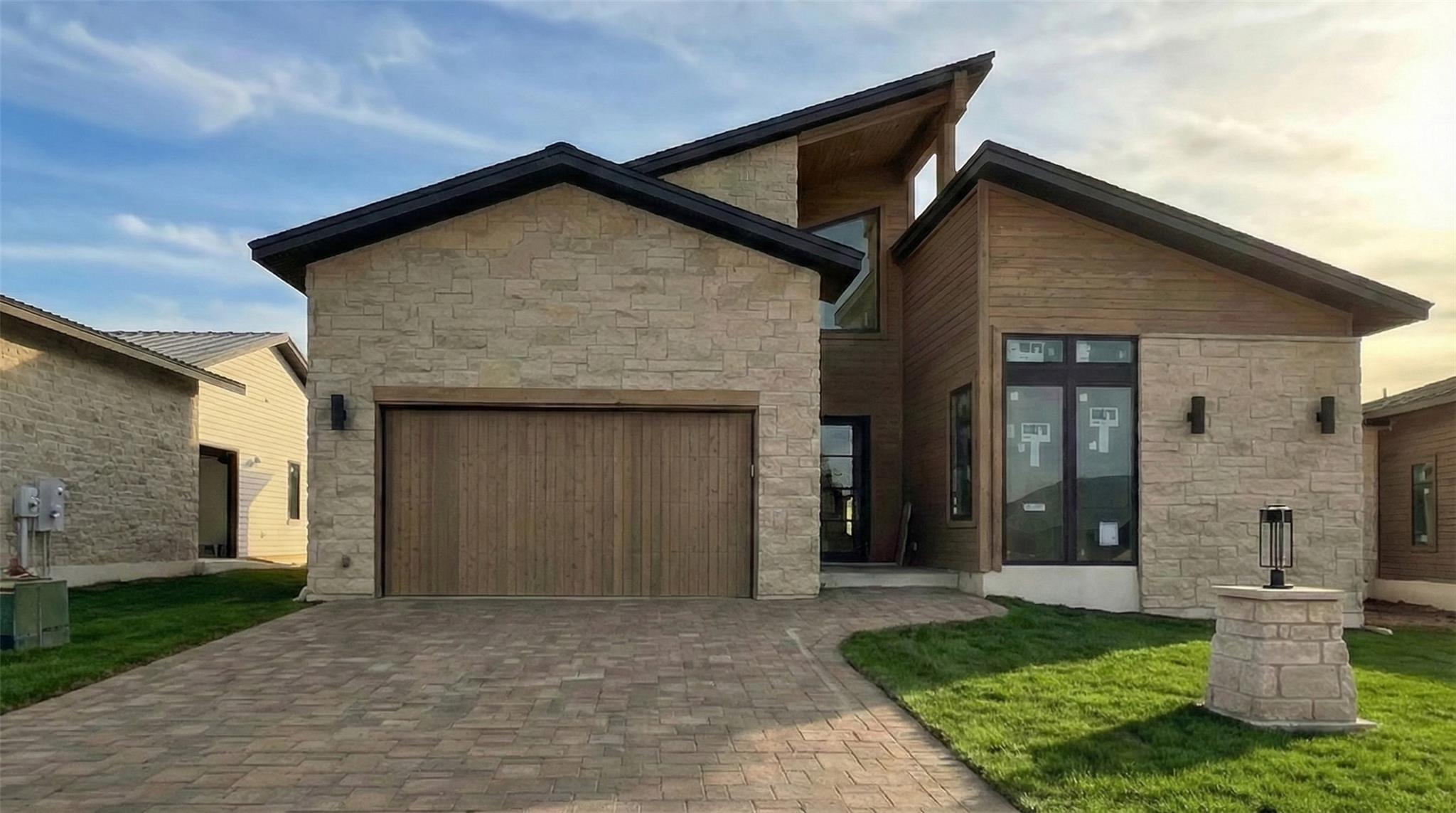 Single Family Residence