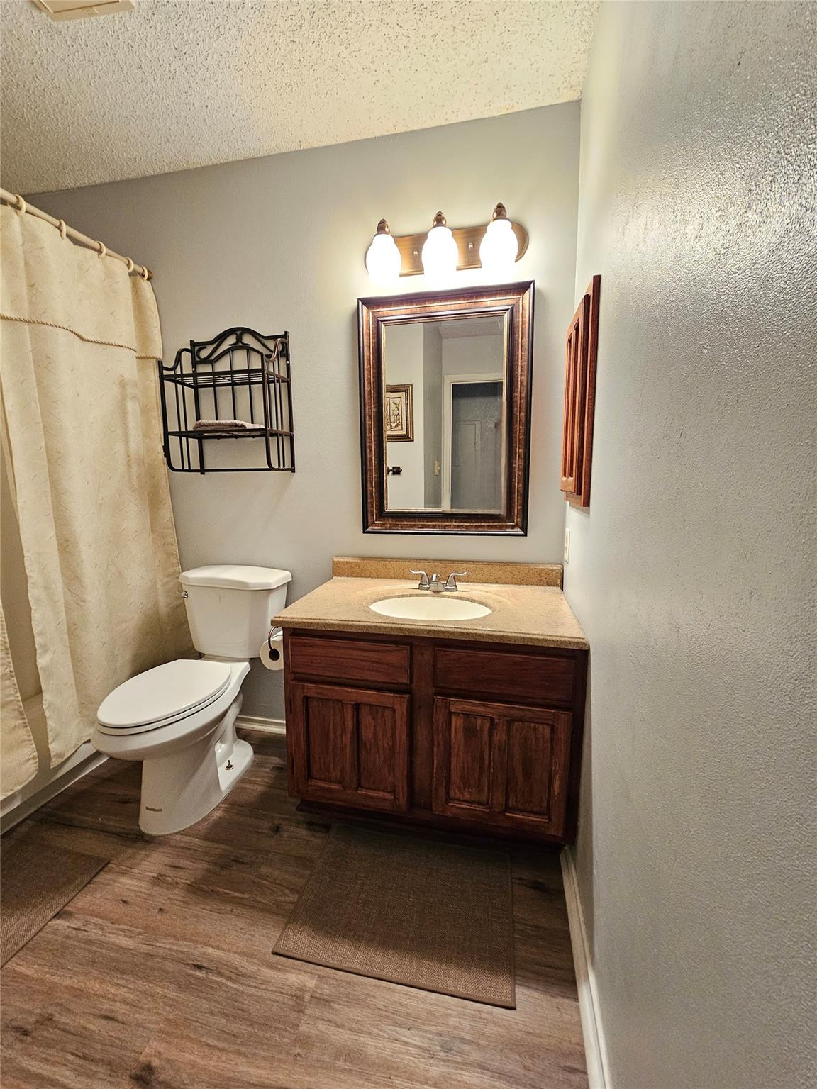 Photo 16